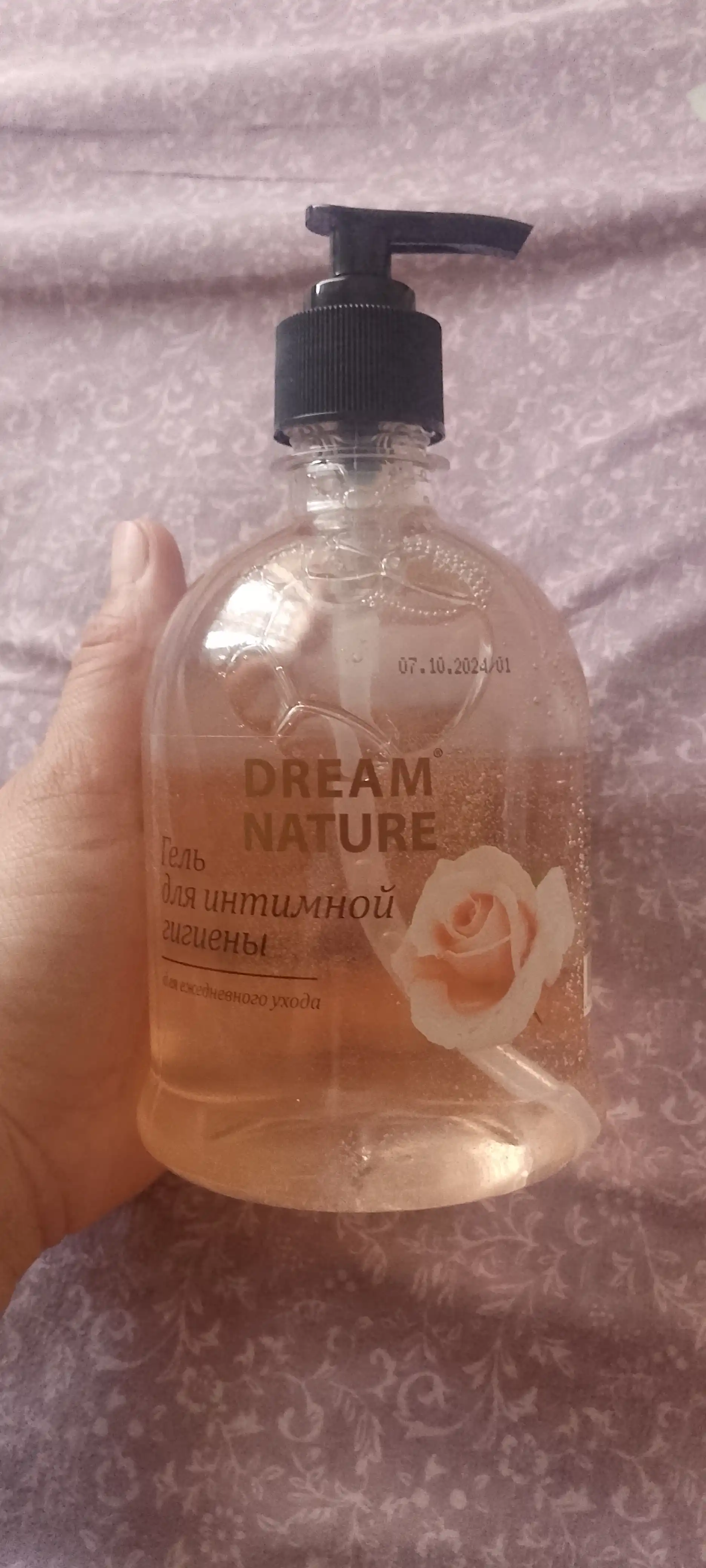 Dream Nature Intim gigiena geli pH 4,4 sut kislotasi va namlovchi vitamin kompleksi, 500ml