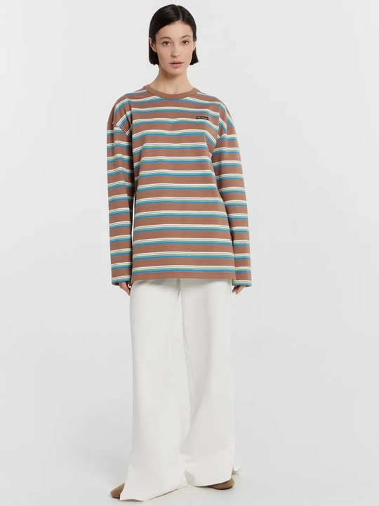 Longsliv oversize, chiziqli, uzaytirilgan