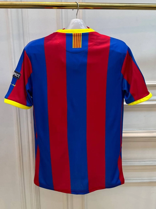 Retro futbol formasi