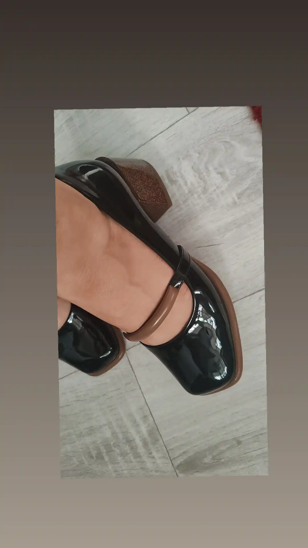 Ayollar poyabzali tufligi, nafis Meri Jey, orta poshnali, kundalik kiyish uchun qulay