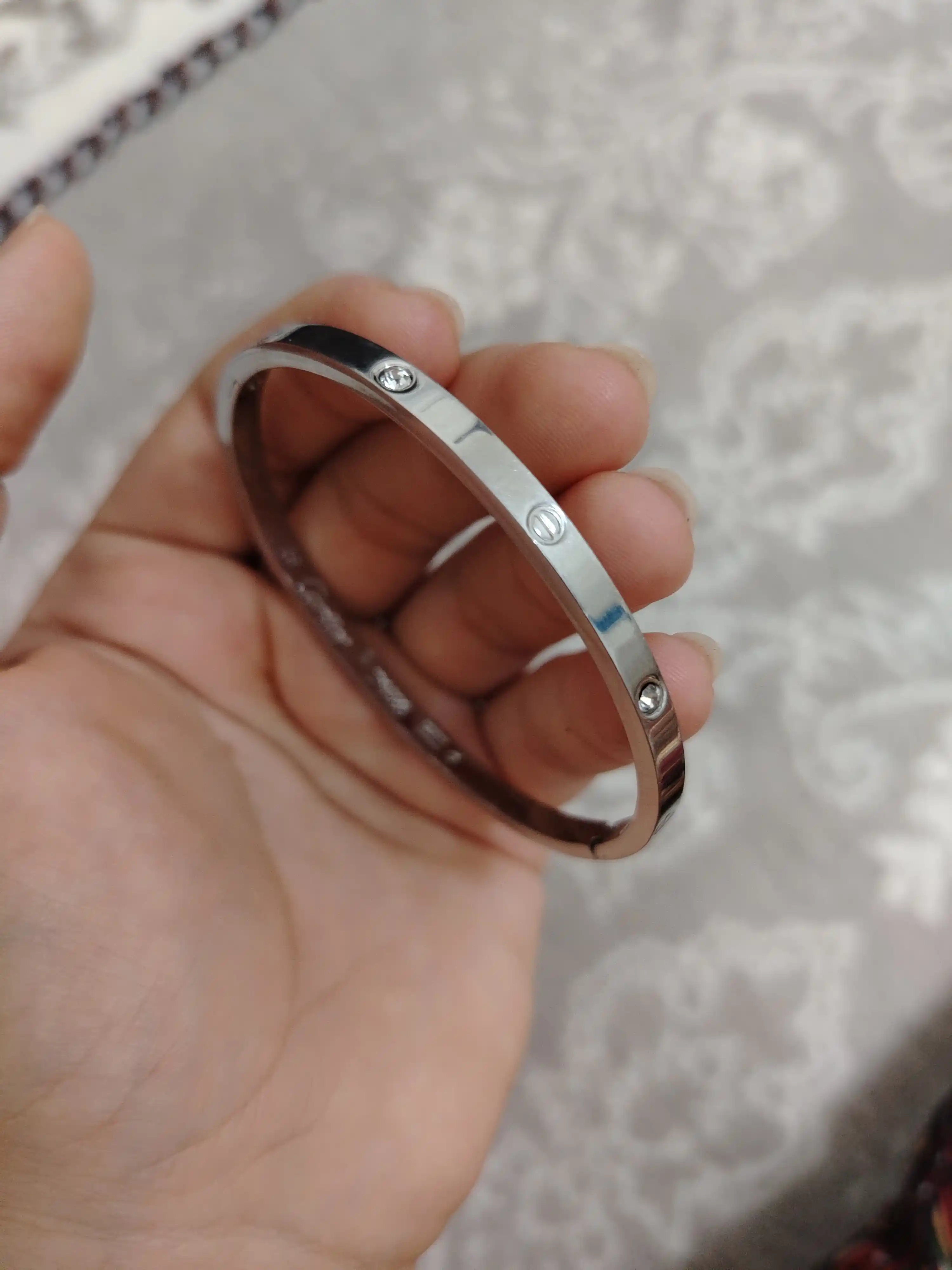 Ayollar va qizlar uchun bilakuzuk, Cartier, bijuteriya
