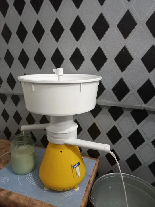 Elektroseparator "Rotor" Rossiya, 55 litr\soat