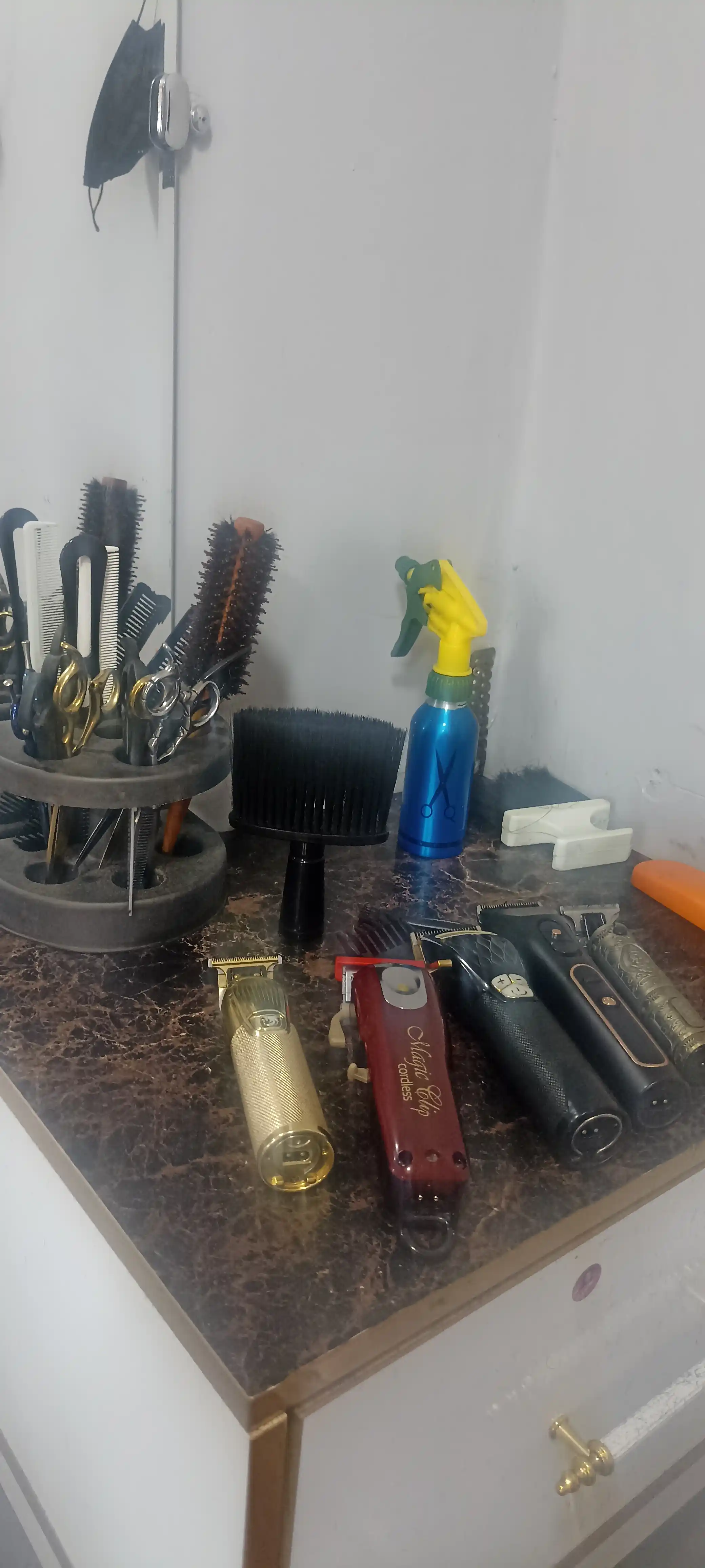 Simsiz soch kesish mashinasi Wahl Magic Clip Cordless