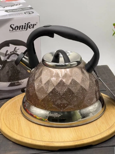 Чайник Sonifer SF-2517 нержавеющая сталь, 3 л, со свистком