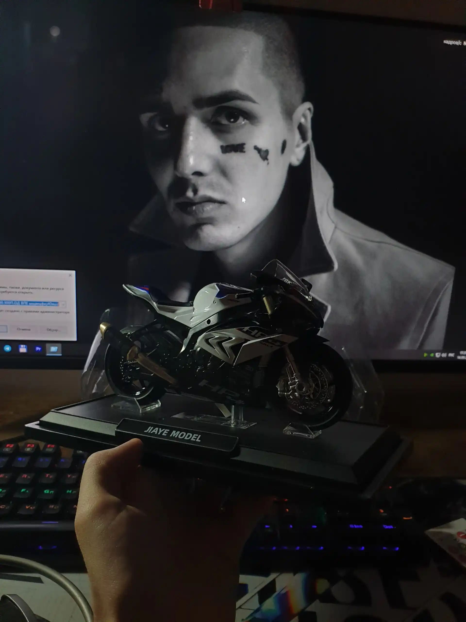 Moliyaviy metall mototsikl, model Kawasaki, Suzuki, Ducati, BMW, Honda