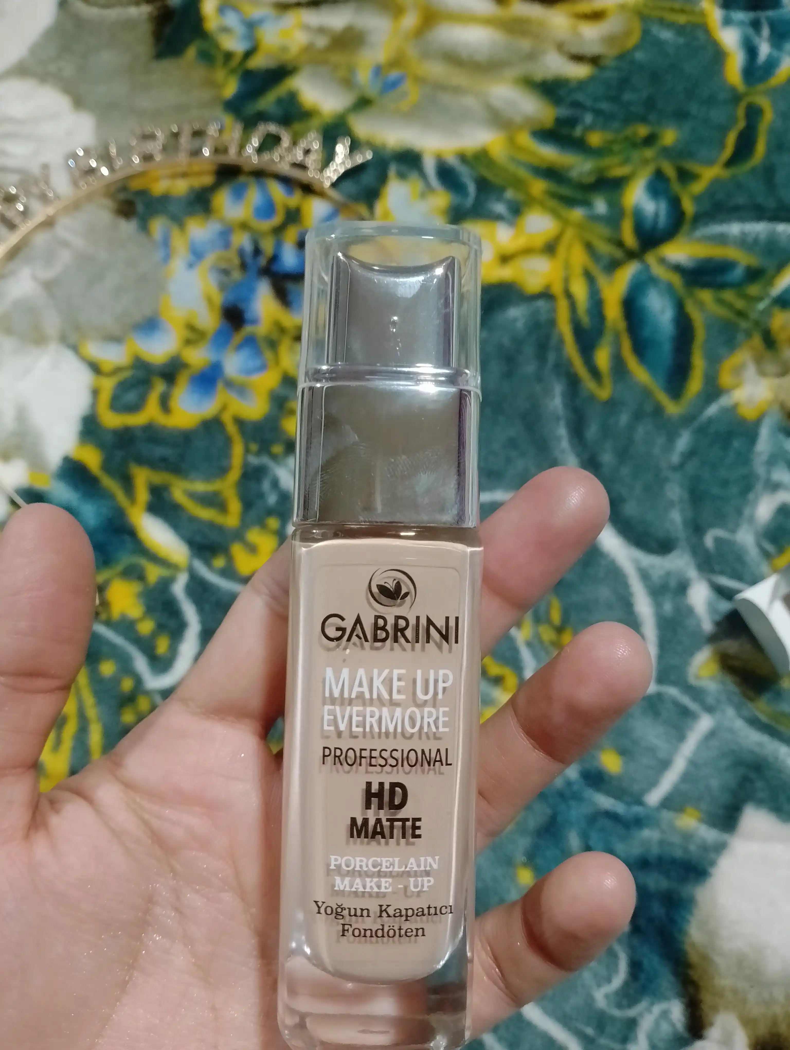Ayollar uchun Gabrini matlovchi tonal kremi, HD Matte Make up Evermore foundation, 30 ml