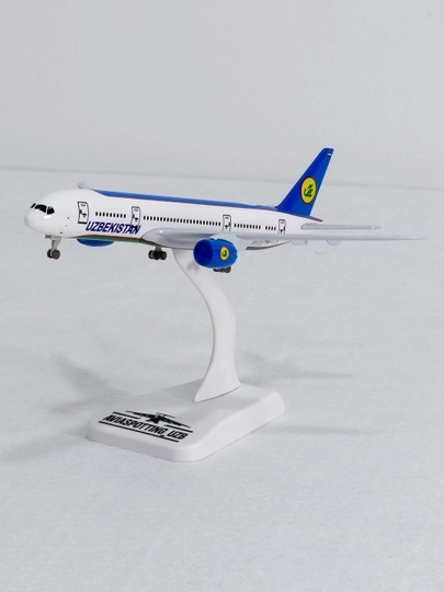 Boeing 787 Dreamliner samolyoti modeli, Uzbekistan Airways Uzairways 20 sm metall+plastik - 
