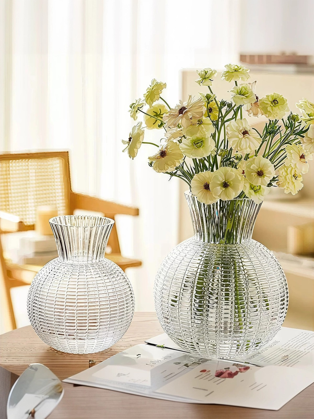 U katta va juda qalin xoroz tomonidan shafqatsizlarcha kirib bordi Porno lahzadan unumli foydalandi