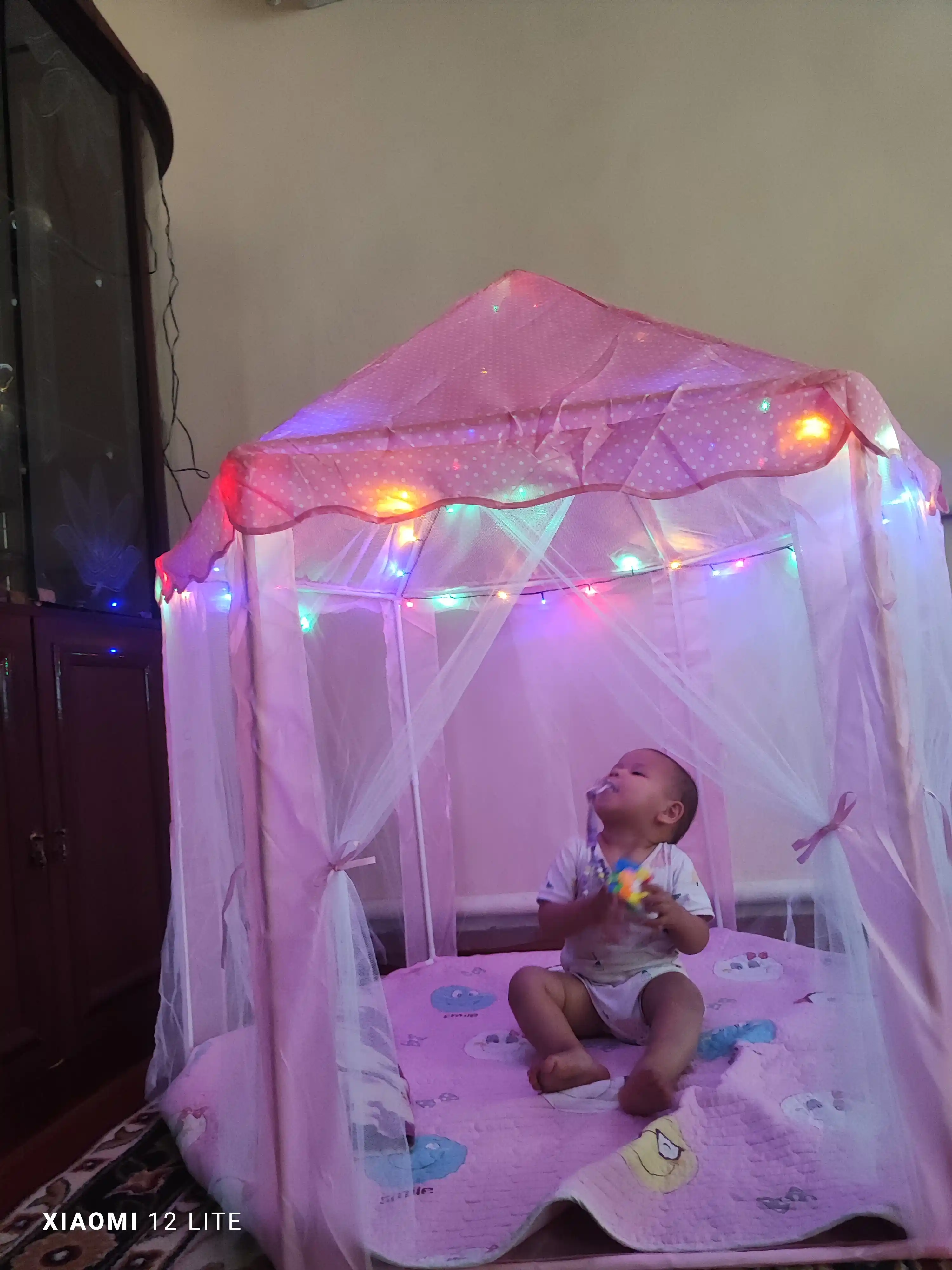 Yangi yil archasi va ichki bezatish uchun, svetodiod girlyanda, 8 rejimli, 5-10-20 m