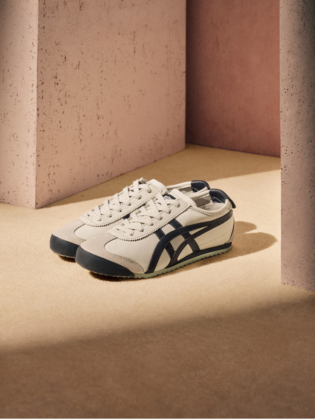 Onitsuka Tiger Mexico 66 qora krossovkalar (uniseks, 36–44 o‘lchamlar)
