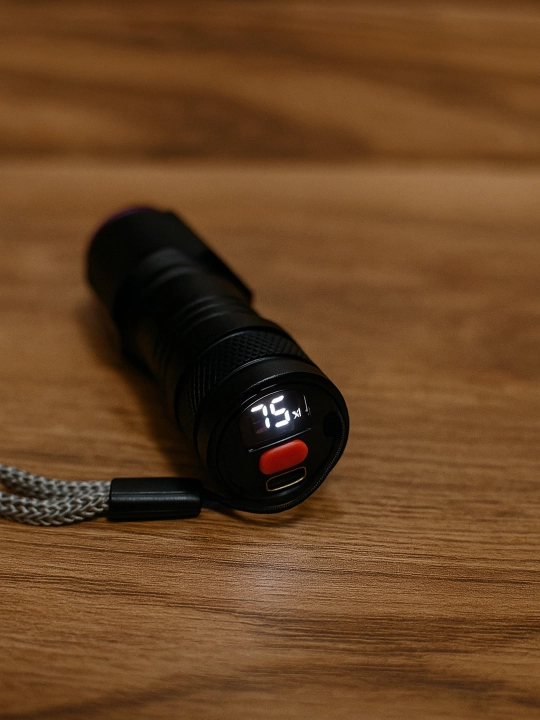 Фонарь ультрафиолетовый Premio 365 nm