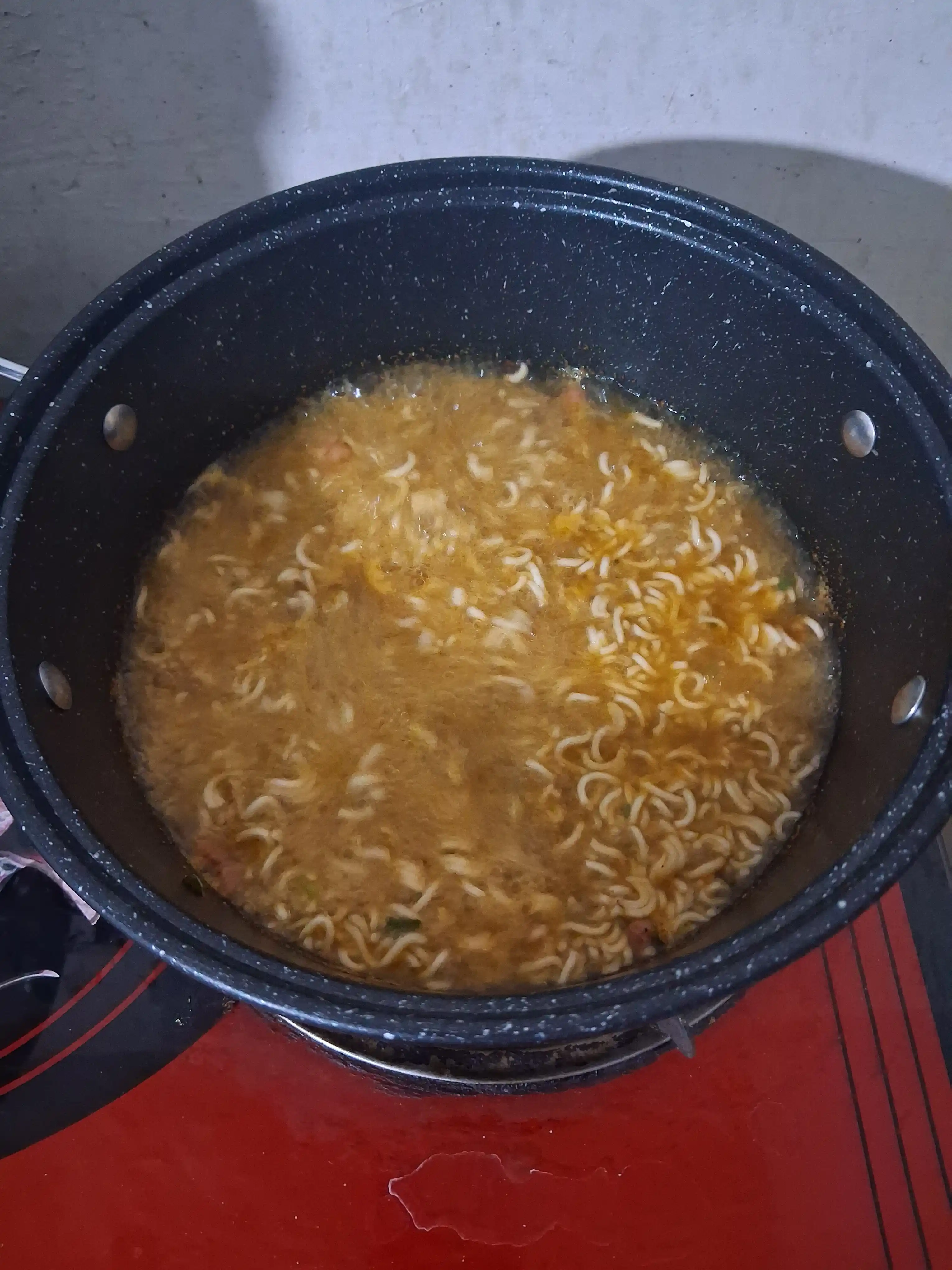 Лапша быстрого приготовления Алькони, китайская острая, 100 г