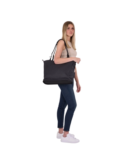 Наплечная сумка Thule Aion Tote (Black) 3205229 — THULE-3205229-ЧЕРН