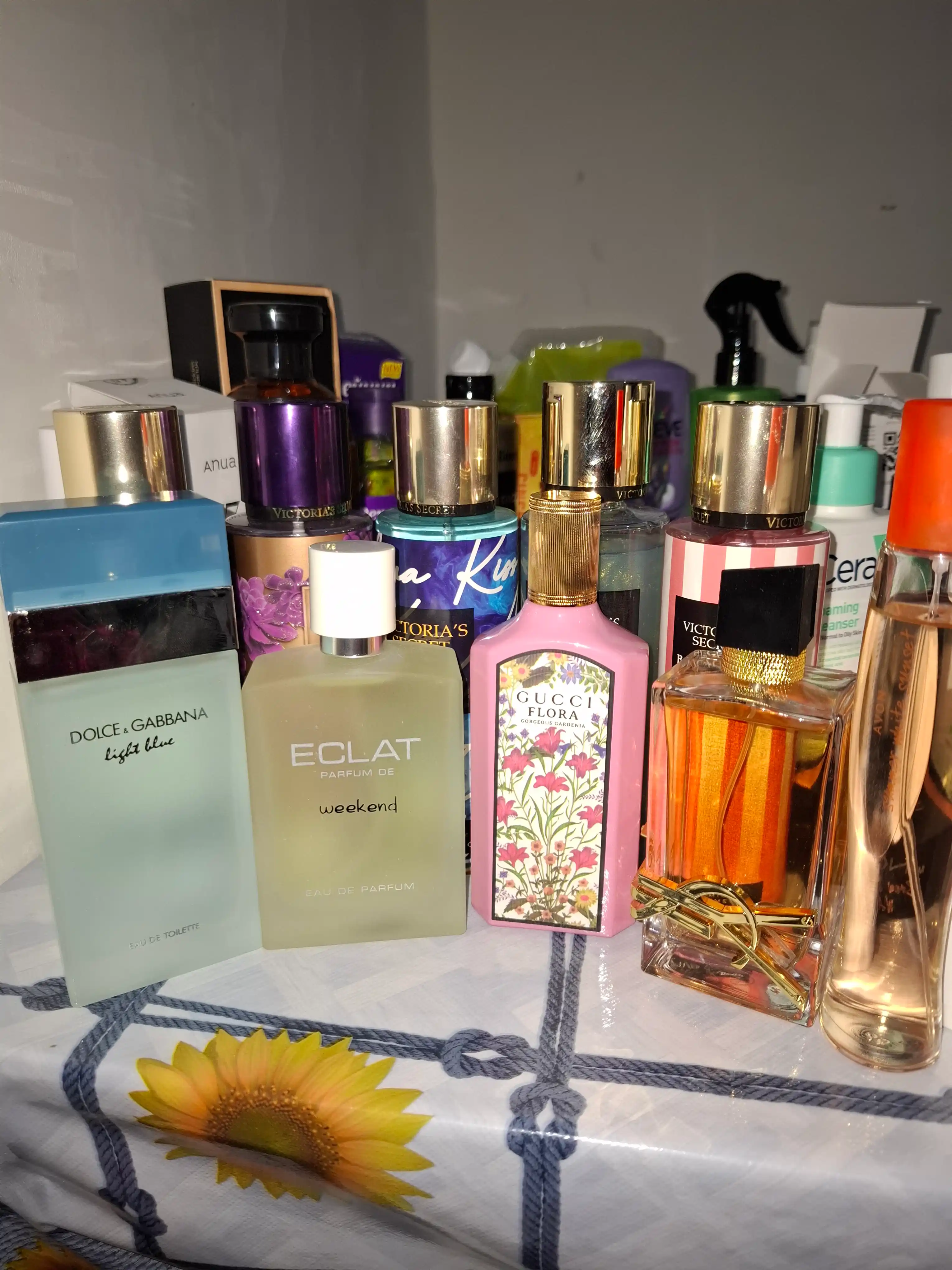 Ayollar uchun parfyumlangan suv Eclat Weekend, 100 ml