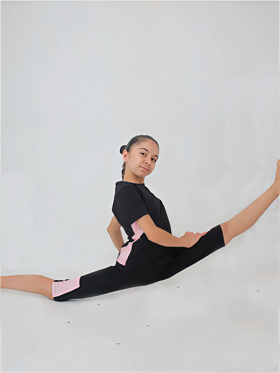 Bir jinni video porno tutdi Qanday qilib mushukni mushukka togri kiritish kerak