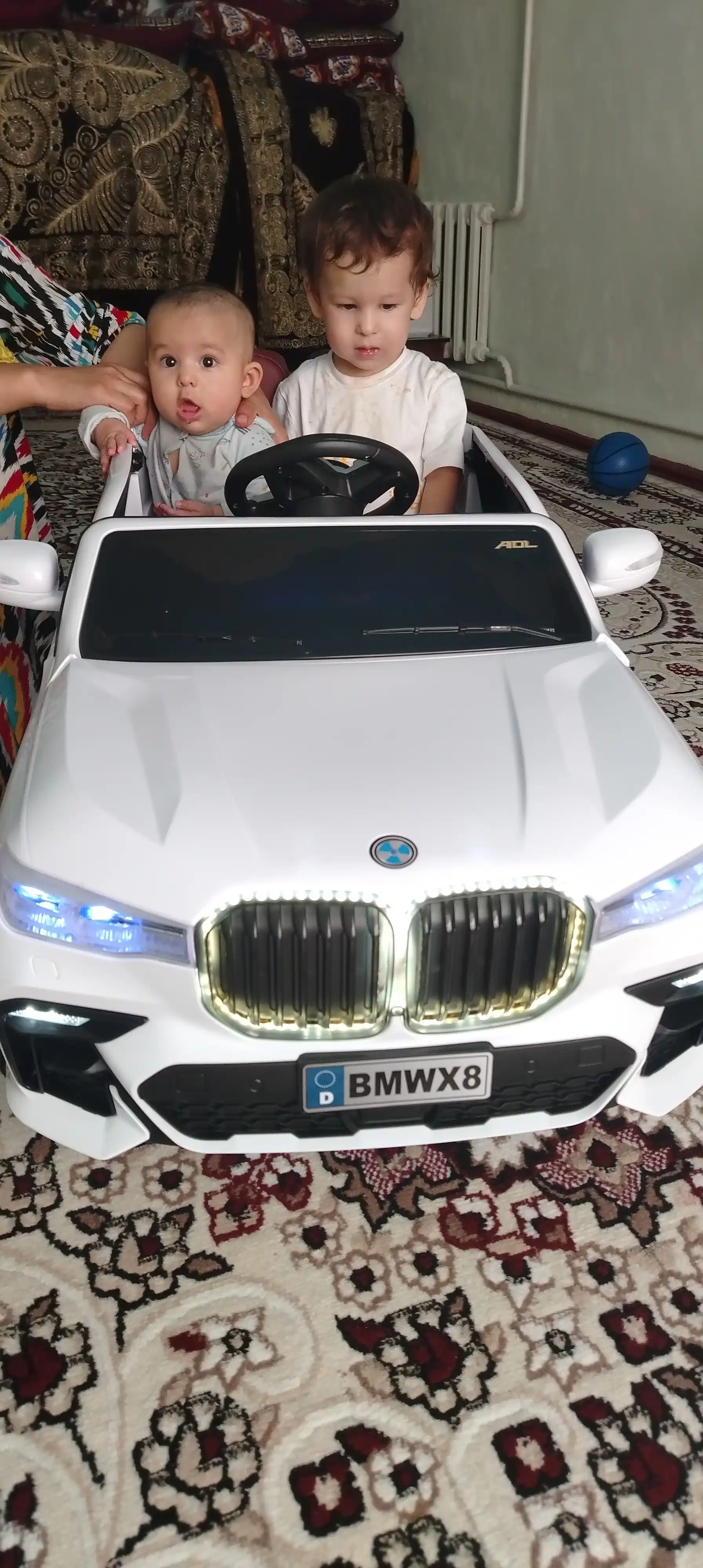 Детский электромобиль BMW, с радиоуправляемым пультом