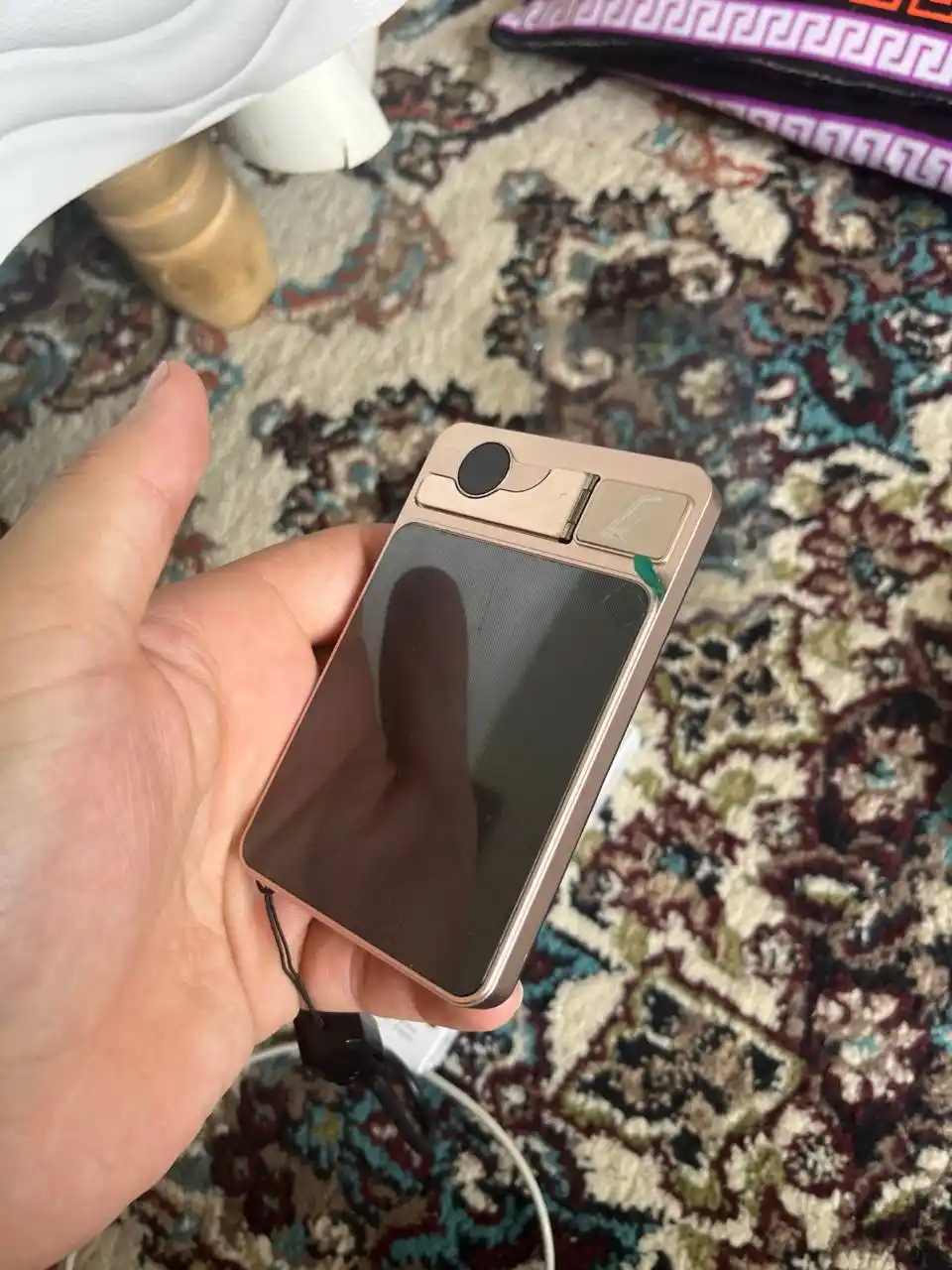 MagSafe tashqi batareyasi, PowerBank 10 000 mAh, 20 Vt magnitli, tez zaryadlanuvchi