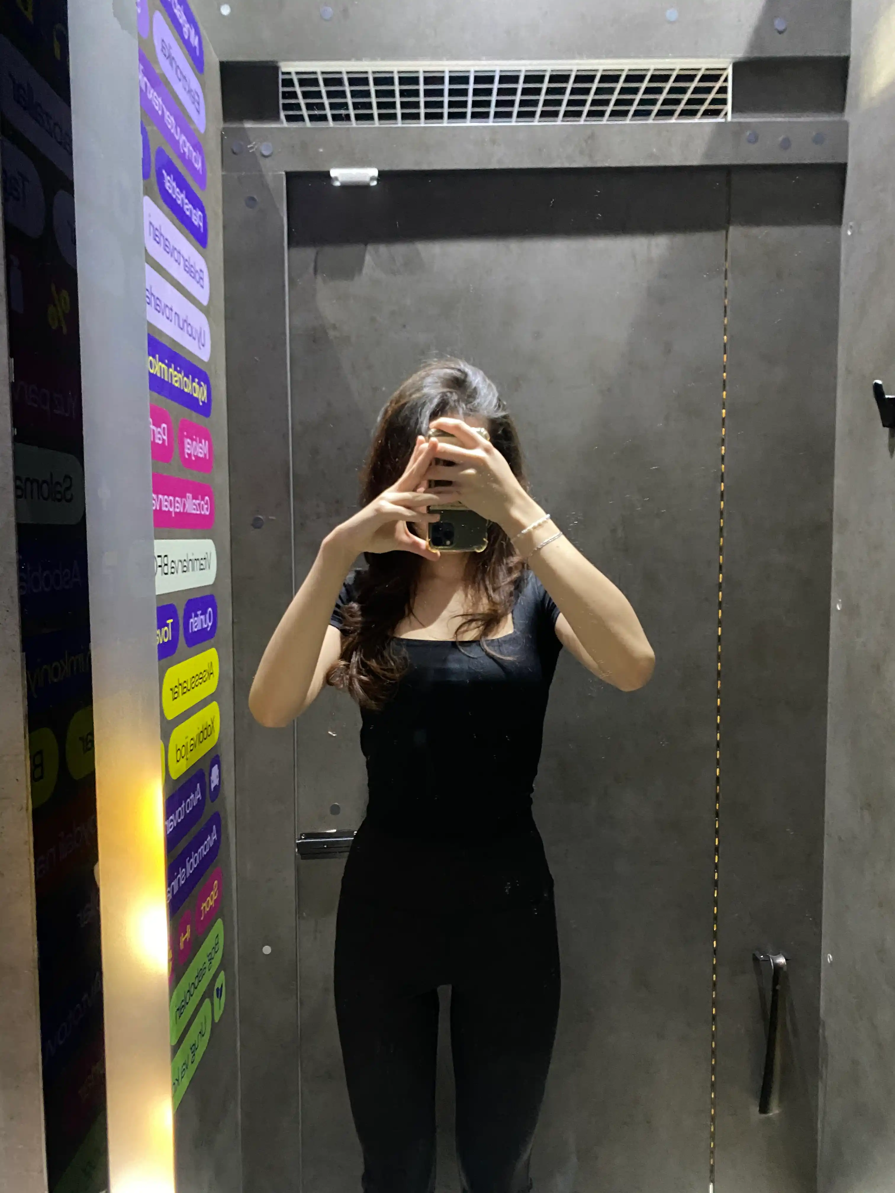 Леггинсы клеш FIT женские облегающие скимс штаны, для спорта и повседневной носки