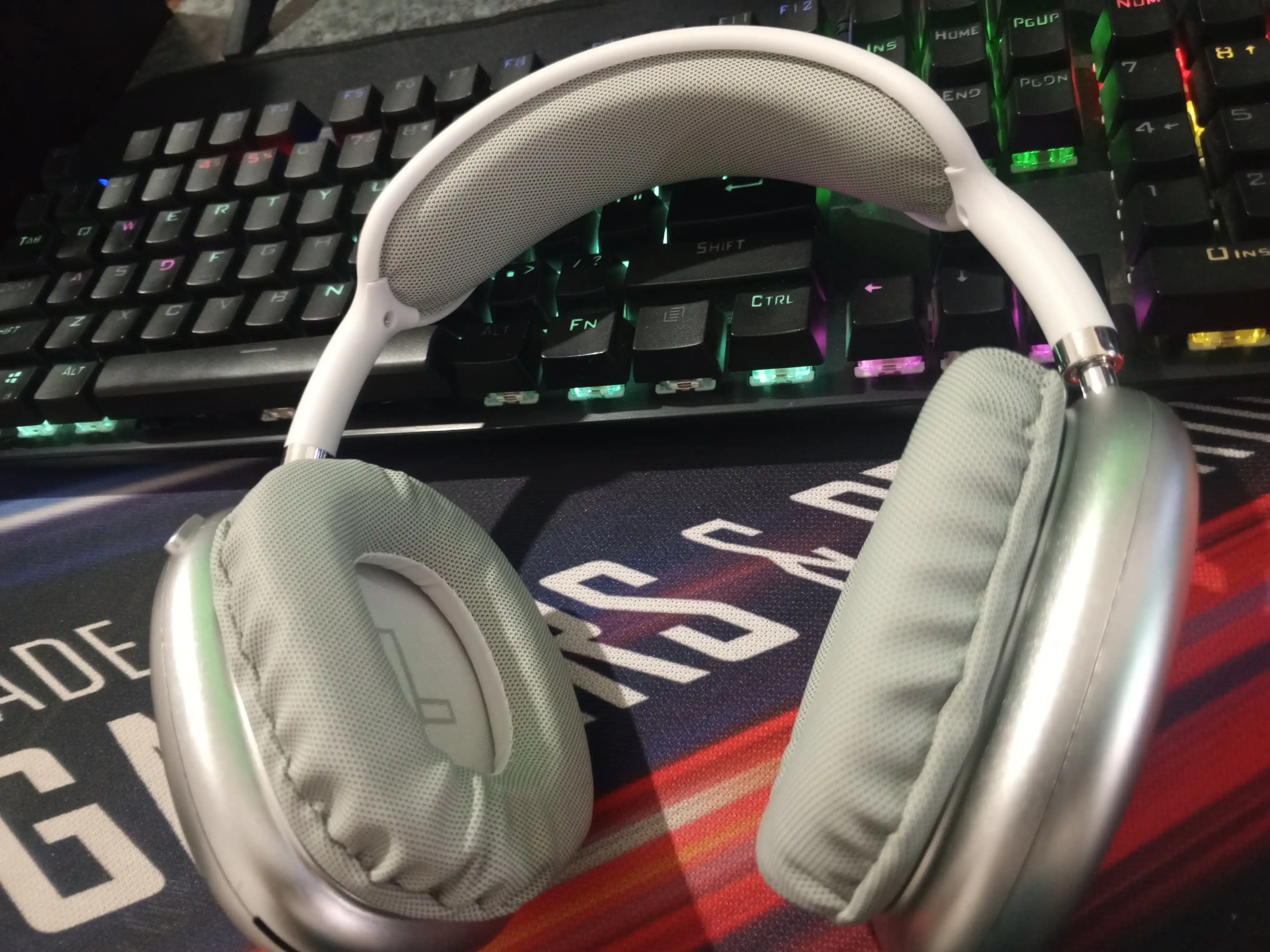 Simsiz quloqchinlar, Bluetooth, ustki, mikrofonli