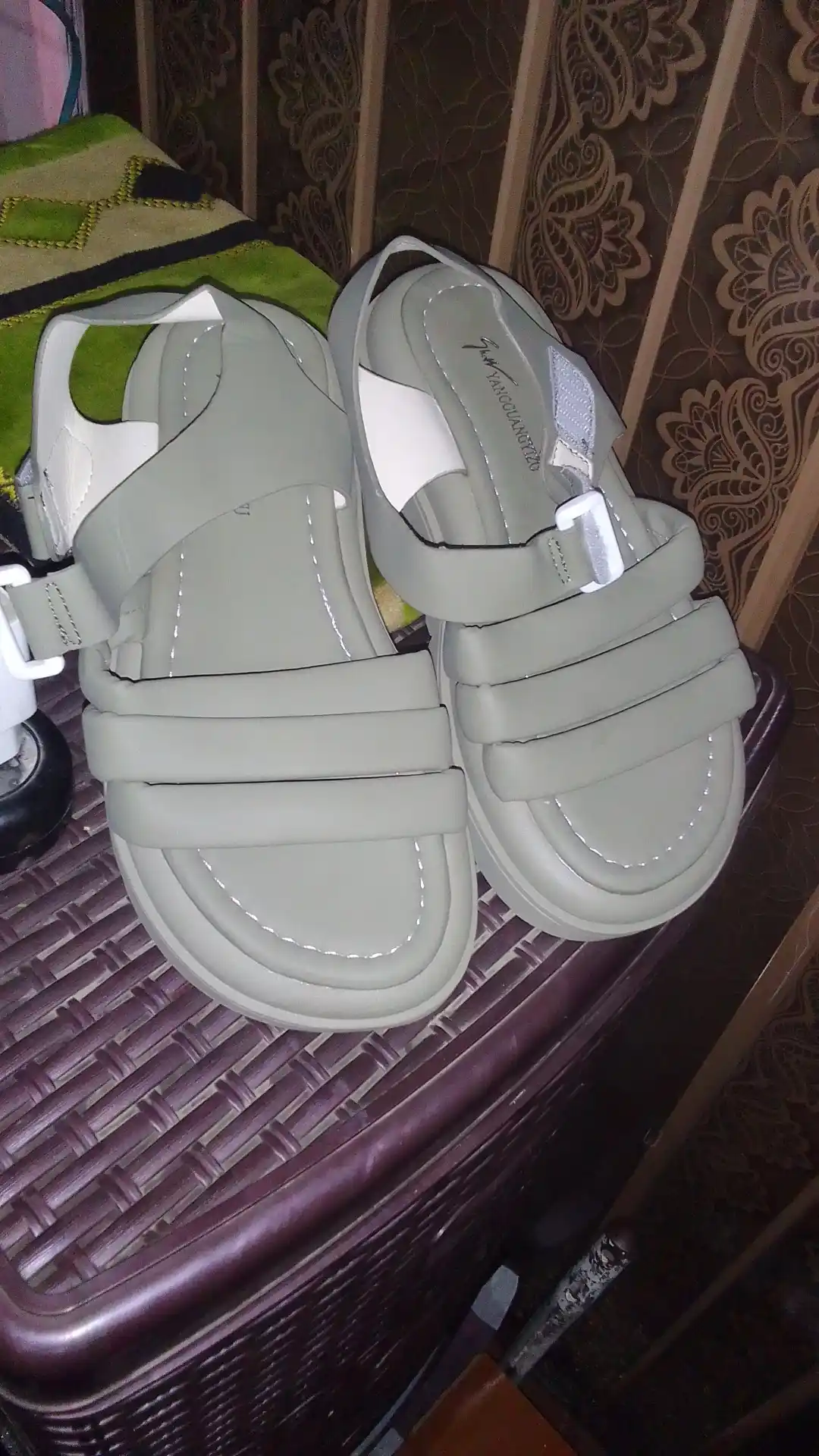 Ayollar uchun sandali, sandalilar, yoz-kuz mavsumi uchun, 36-40 o'lchamli