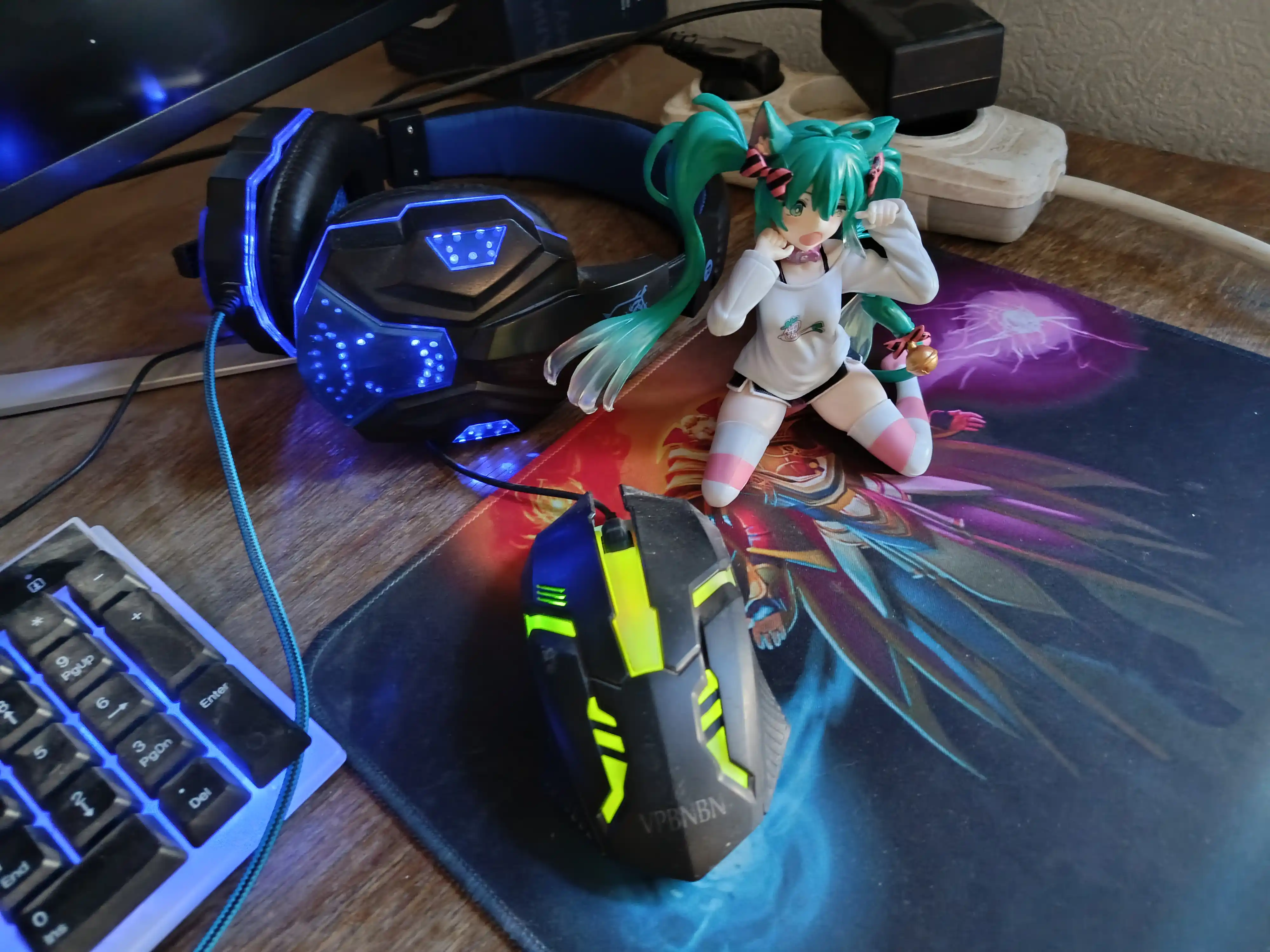 Фигурка Хатсуне Мику / Miku Hatsune кошачье ухо