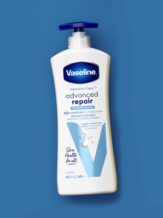 Vaseline Body Lotion – питательный лосьон для тела, мягкая и гладкая кожа