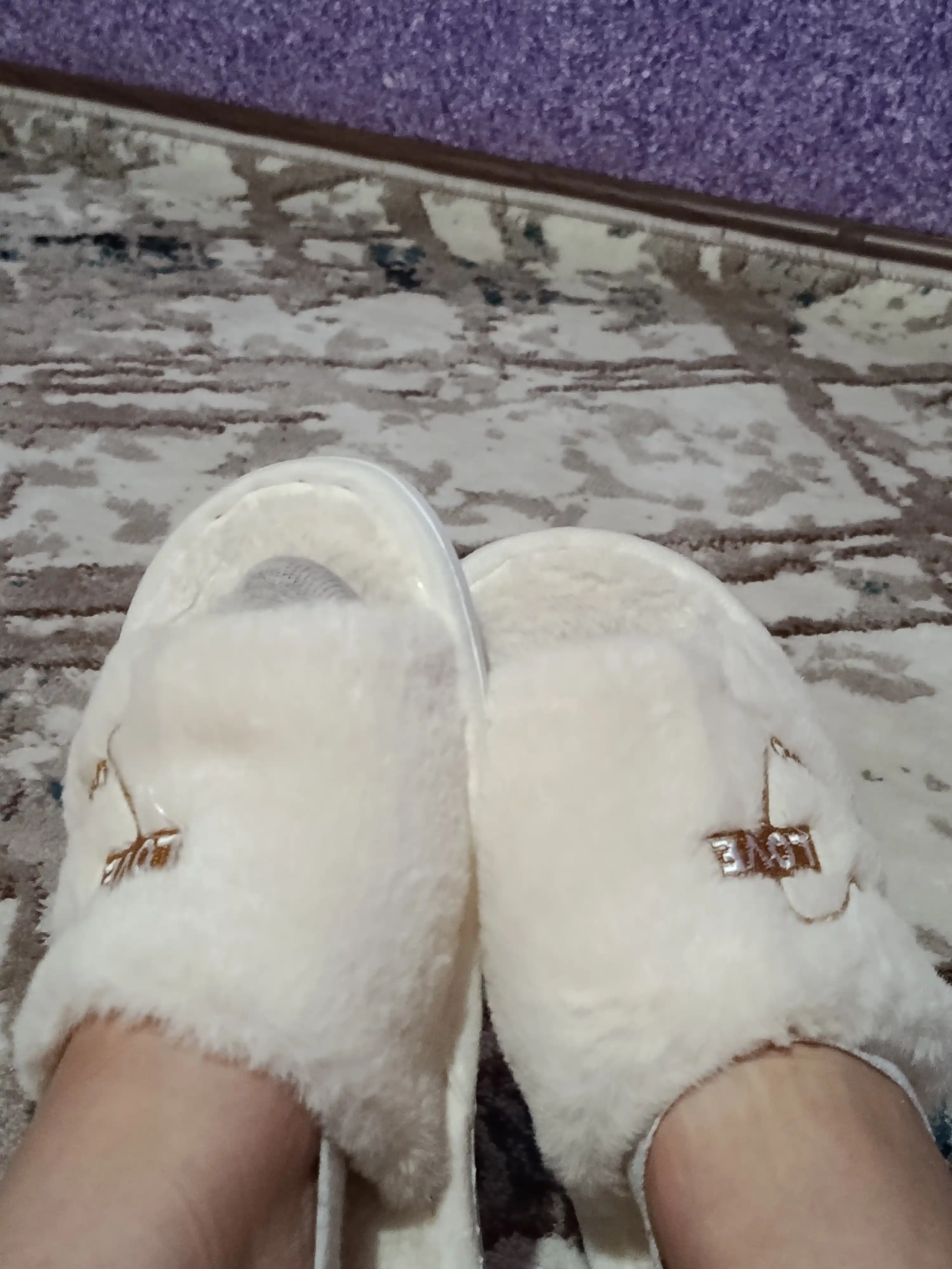 Домашние тапочки для женщин