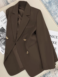 Коричневый