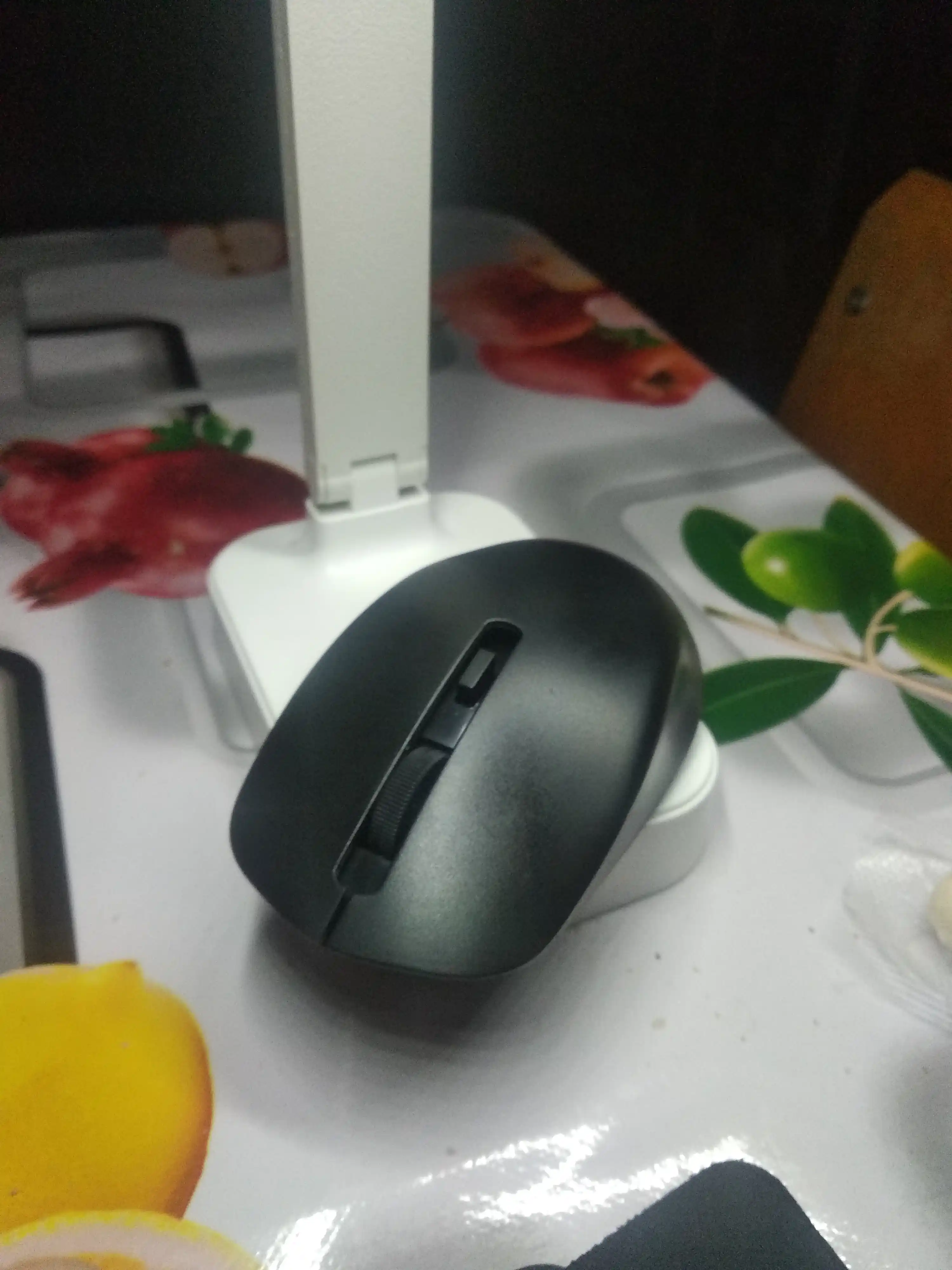 Simsiz Bluetooth sichqoncha Metoo E0 shovqinsiz, batareyka to'plamda
