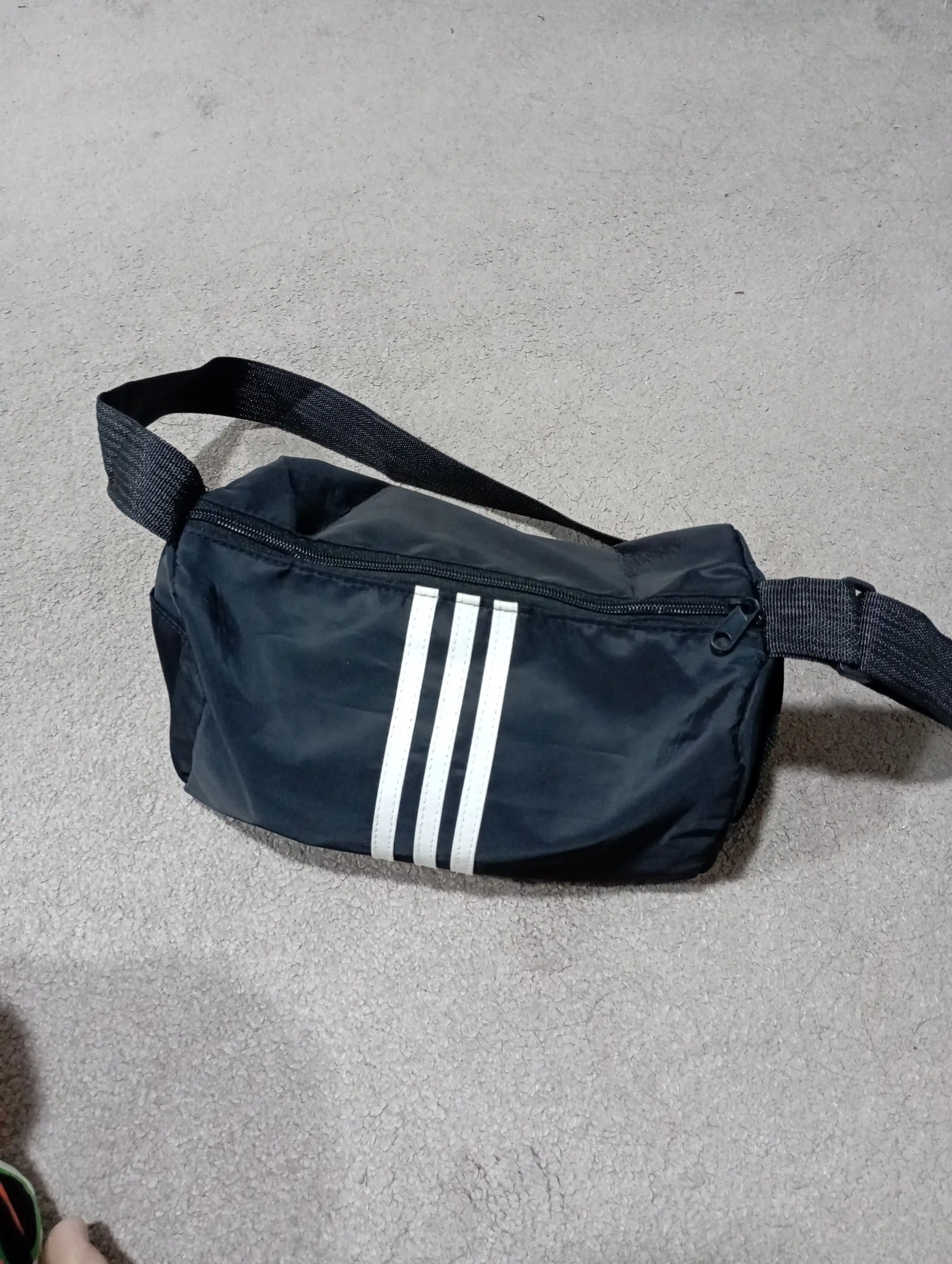 Ayollar kosmetikasi, kross-bodi sumkasi, Unisex, yo‘l, kosmetika uchun