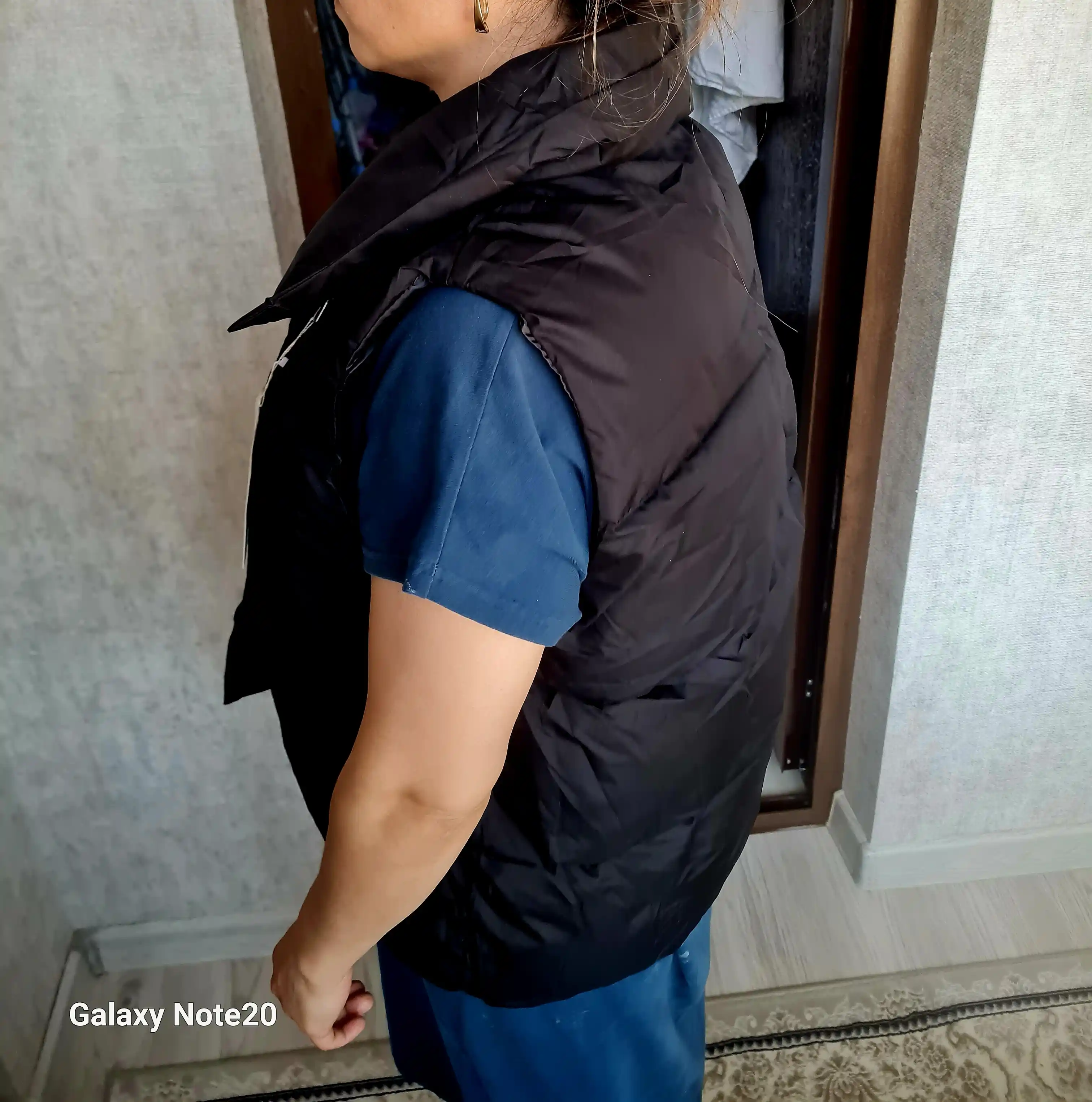 Mavsumiy ayollar nimchasi - yengil, bahor va kuz uchun qulay