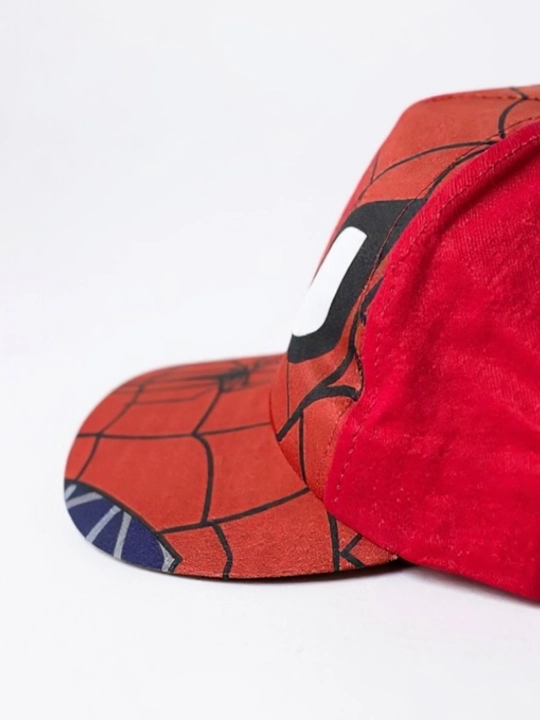 Kepka- spiderman, elza, makvin- yosh bolalar uchun