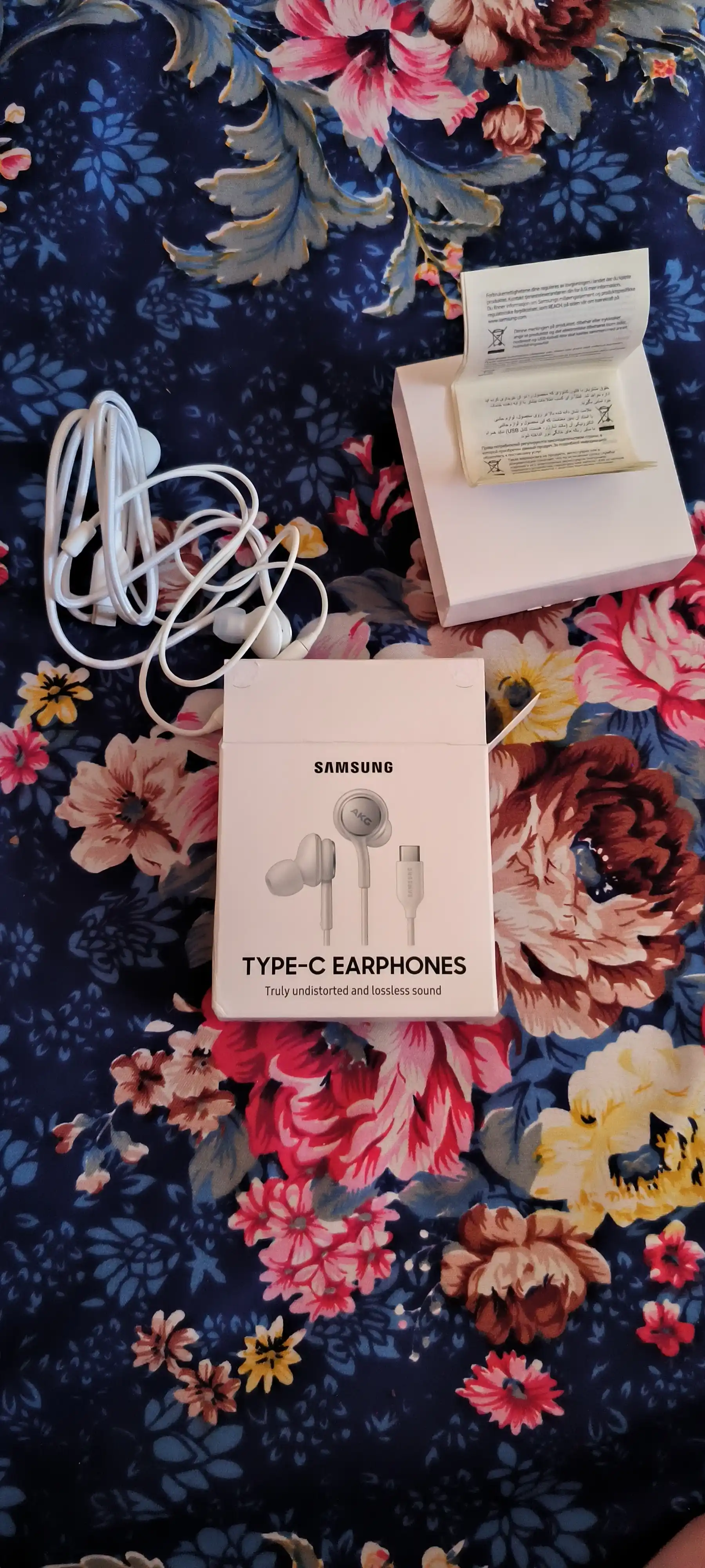 Samsung Akg Type-C simli quloqchinlari, 2 tomonlama USB-C dinamiklari
