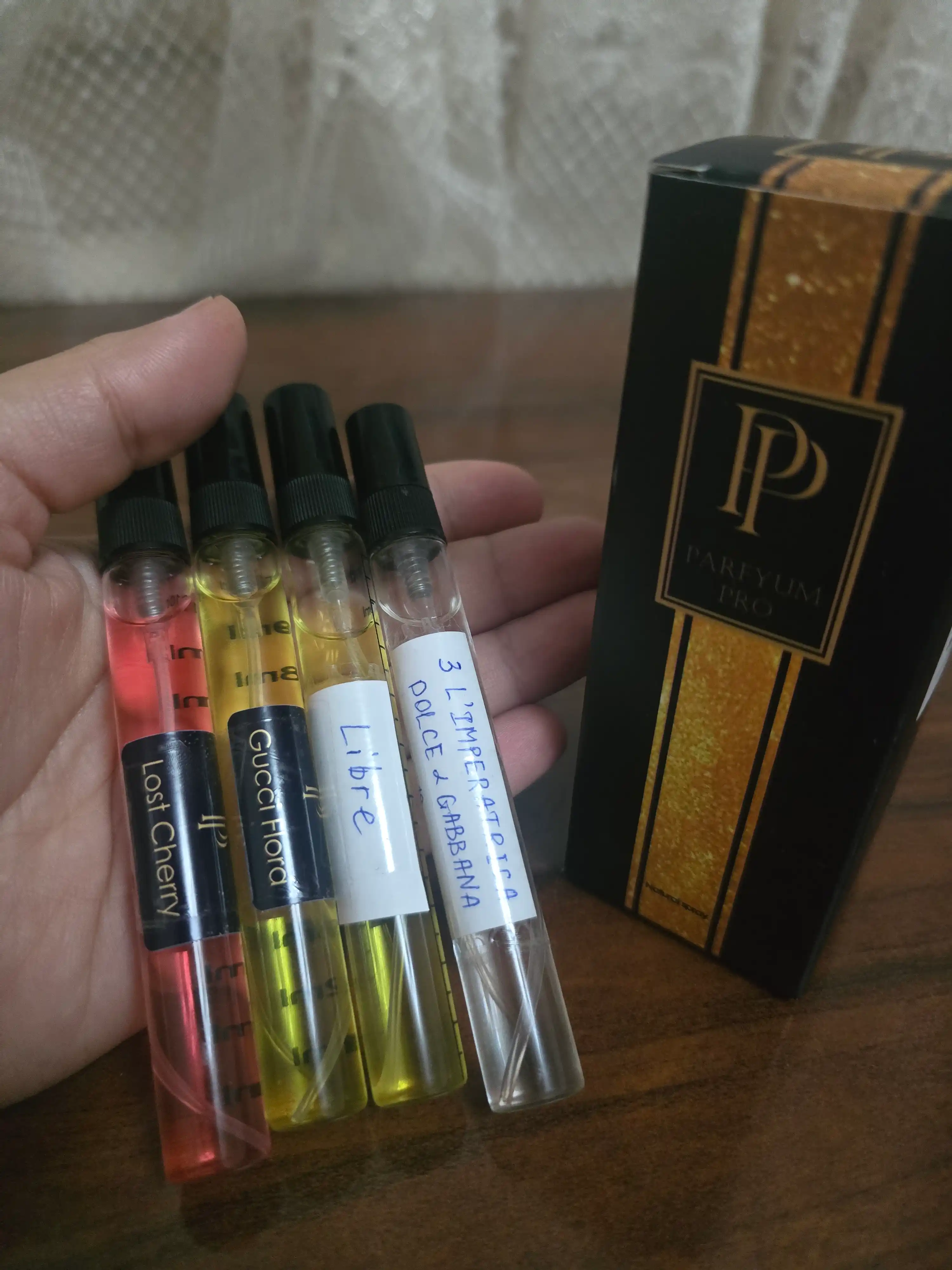 Ayollar uchun parfyumeriya suvi Dolce & Gabbana Limperatrice, 3 ml, 5 ml, 10 ml, 100 ml