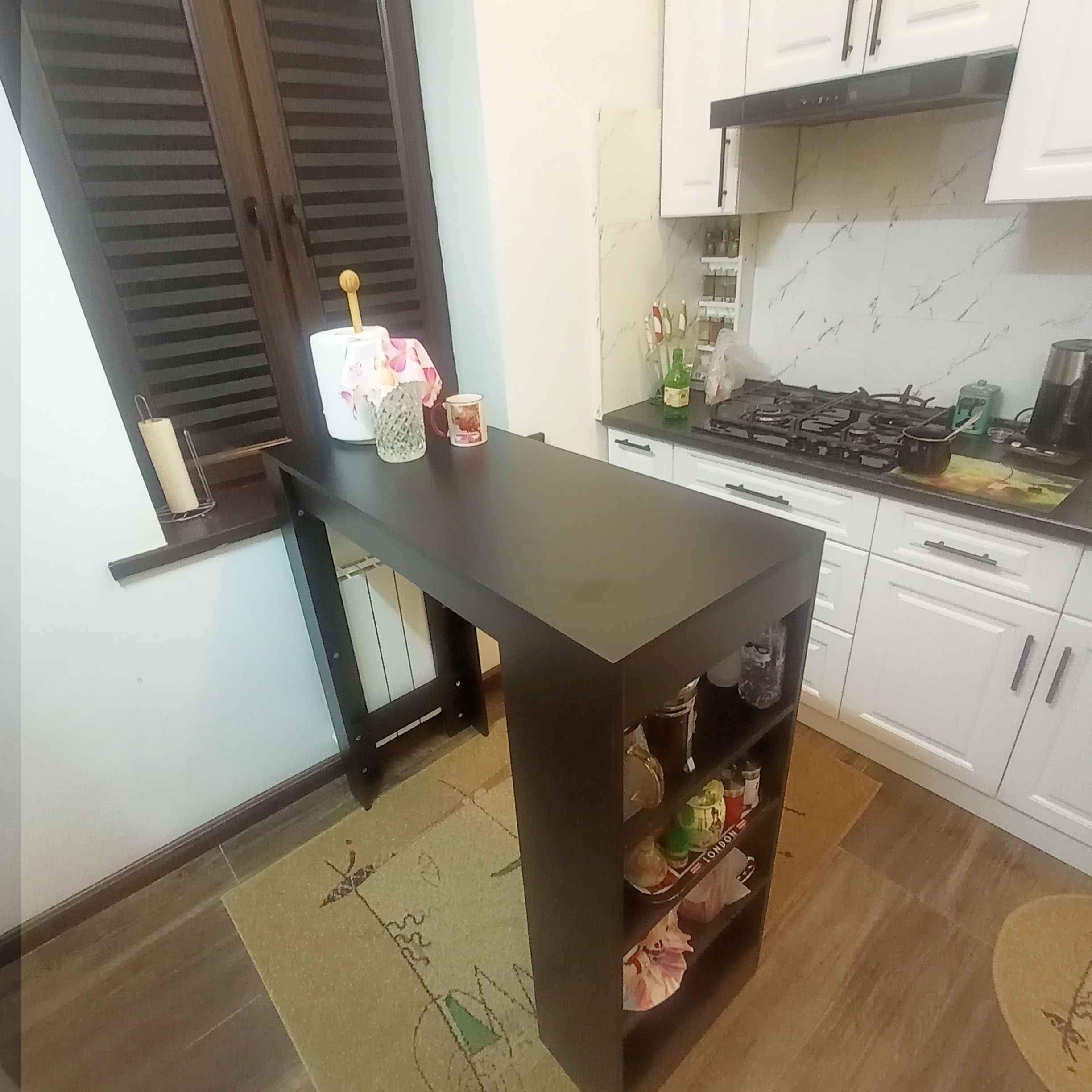 Кухонный стол, 110×44×96 см, ламинированная ДСП, с полками и барной стойкой