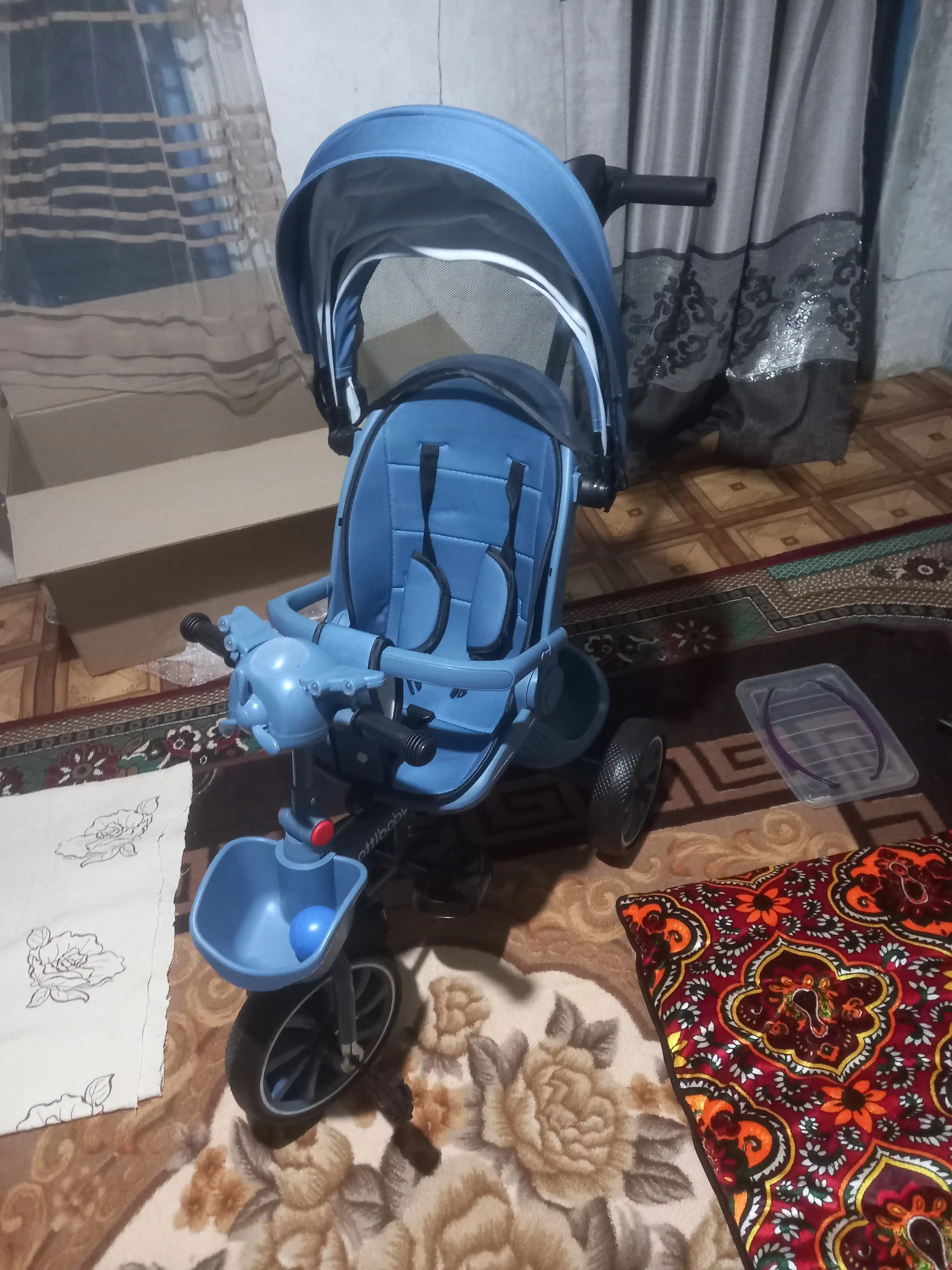 Velosiped aravachasi 3 g'ildirakli, aylanadigan o'rindiq, 360'