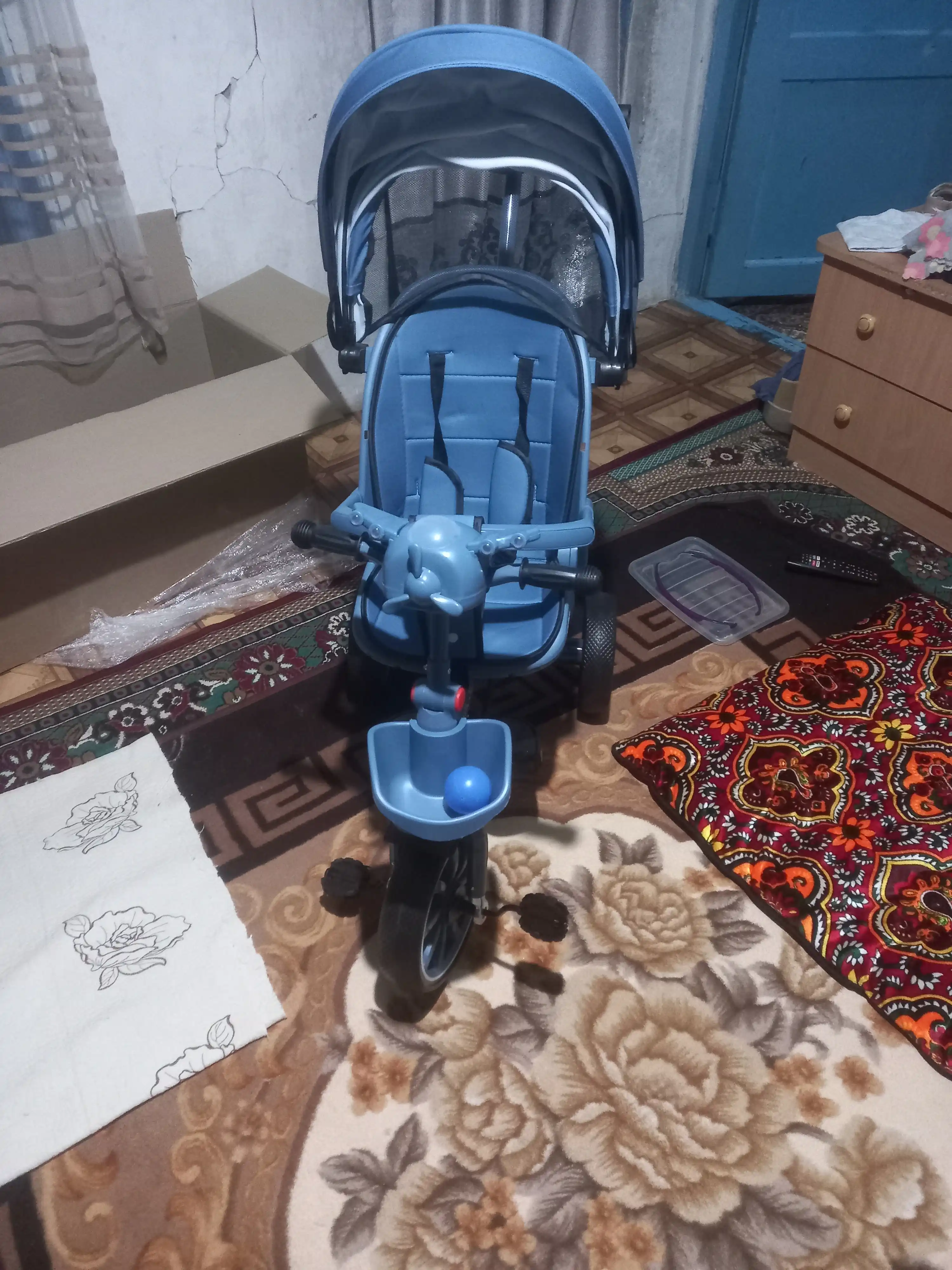 Velosiped aravachasi 3 g'ildirakli, aylanadigan o'rindiq, 360'