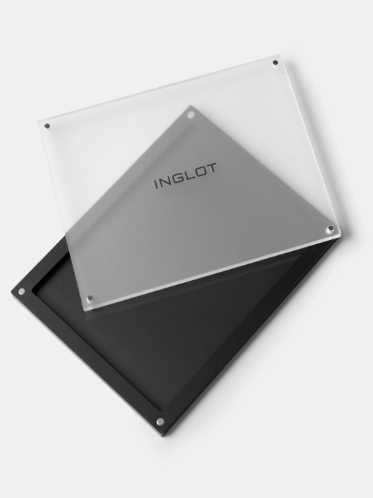 Палитра большая магнитная INGLOT FREEDOM SYSTEM FLEXI PALETTE BLACK палетка универсальная - 