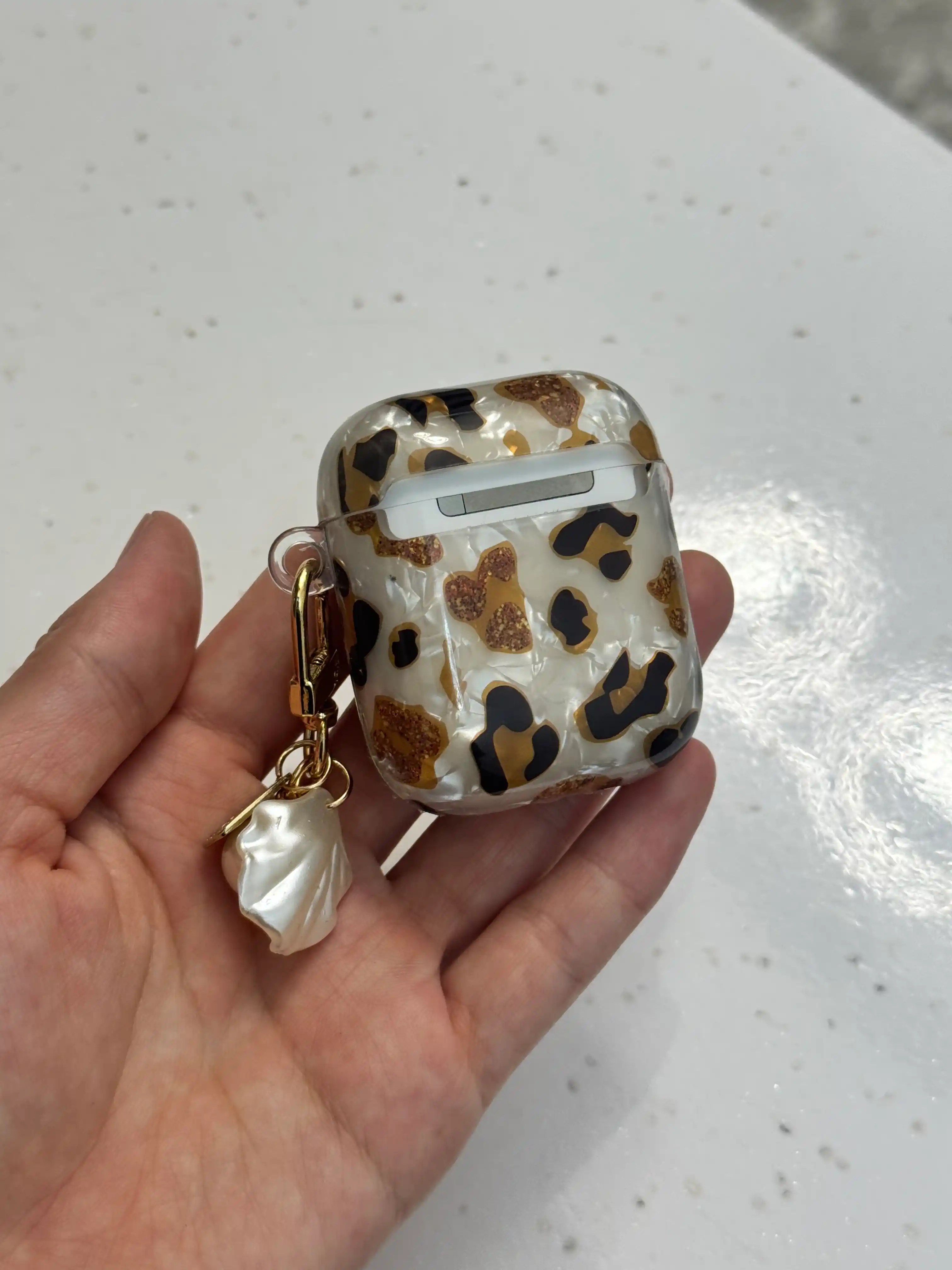 Chexol Airpods 1, 2 simsiz quloqchinlar uchun