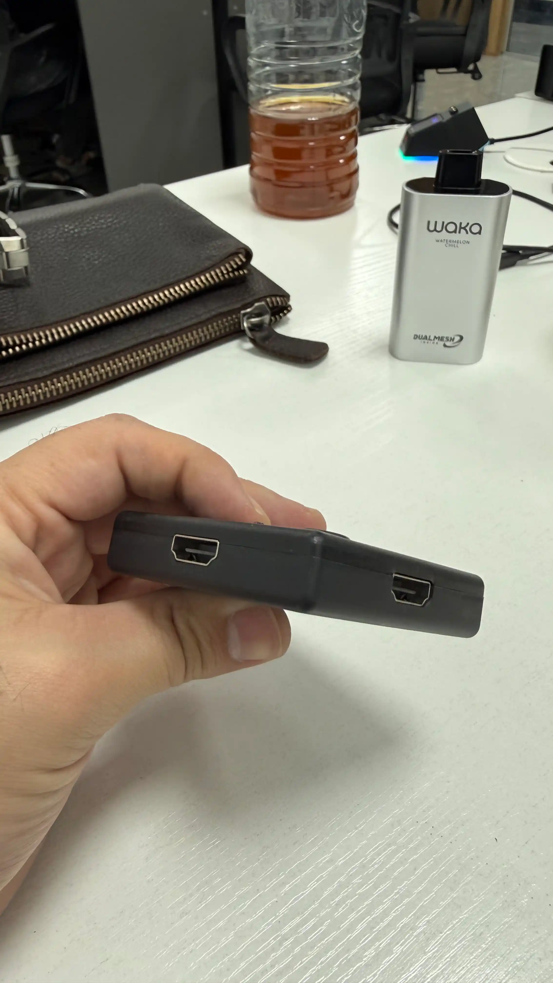 Переключатель свитч с 3-х HDMI на 1 монитор, кнопка