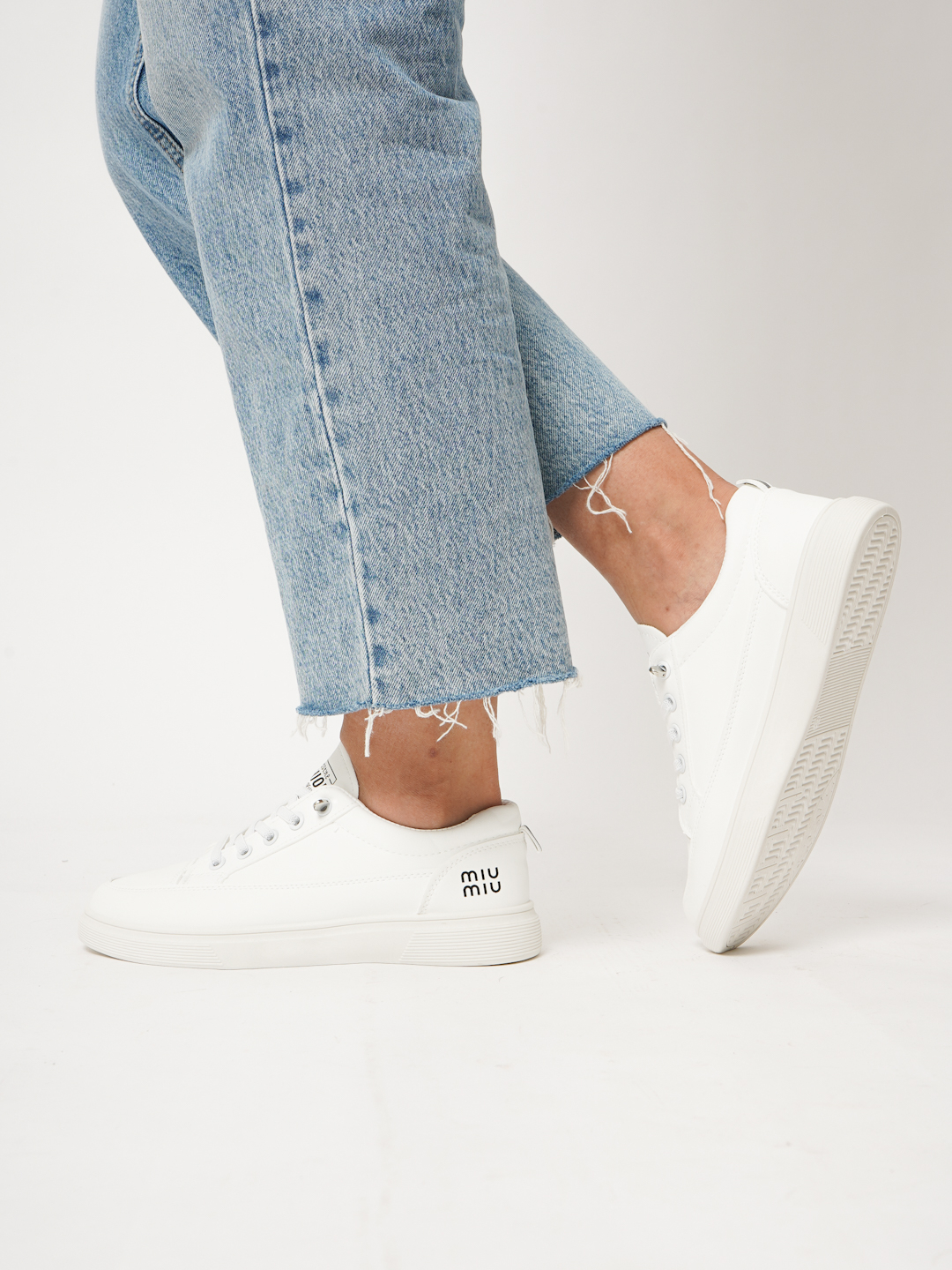 Yalangoch model Kurylenko