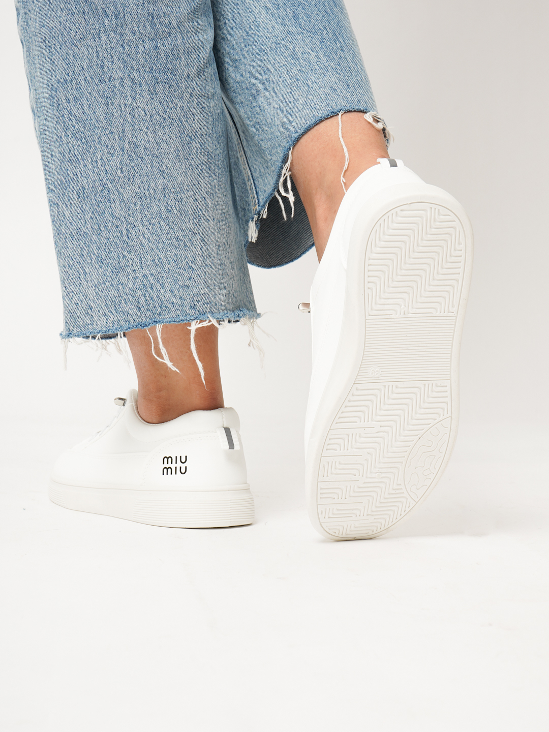 Ayollar mushuk porno rasmlar Chiroyli yalangoch xitoylik ayollarning fotosuratlari