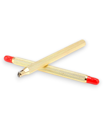 Rebekka Linares yigitlar bilan yaxshi jinsiy aloqada bolishni va ularni oziga yoqtirishni biladi.