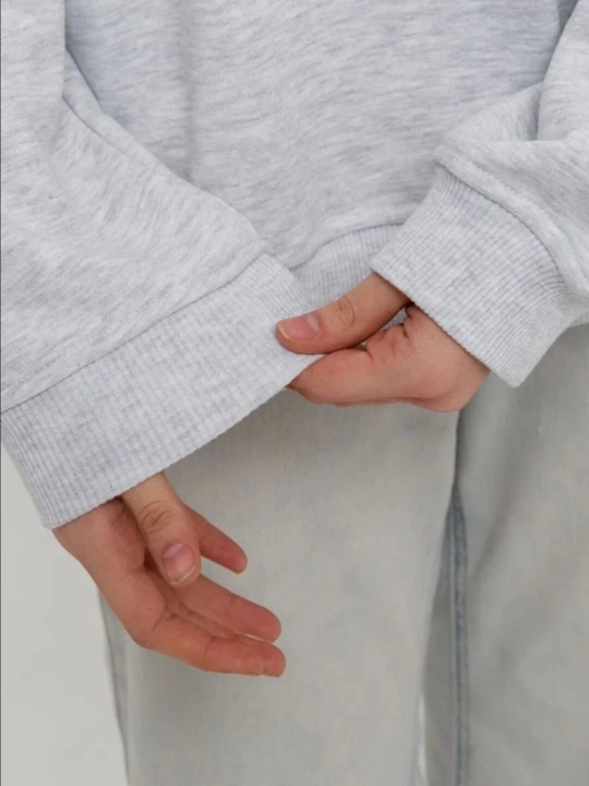 Sochsiz oversize svitshot - o‘smir qiz yoki o‘g‘il bola uchun ideal tanlov