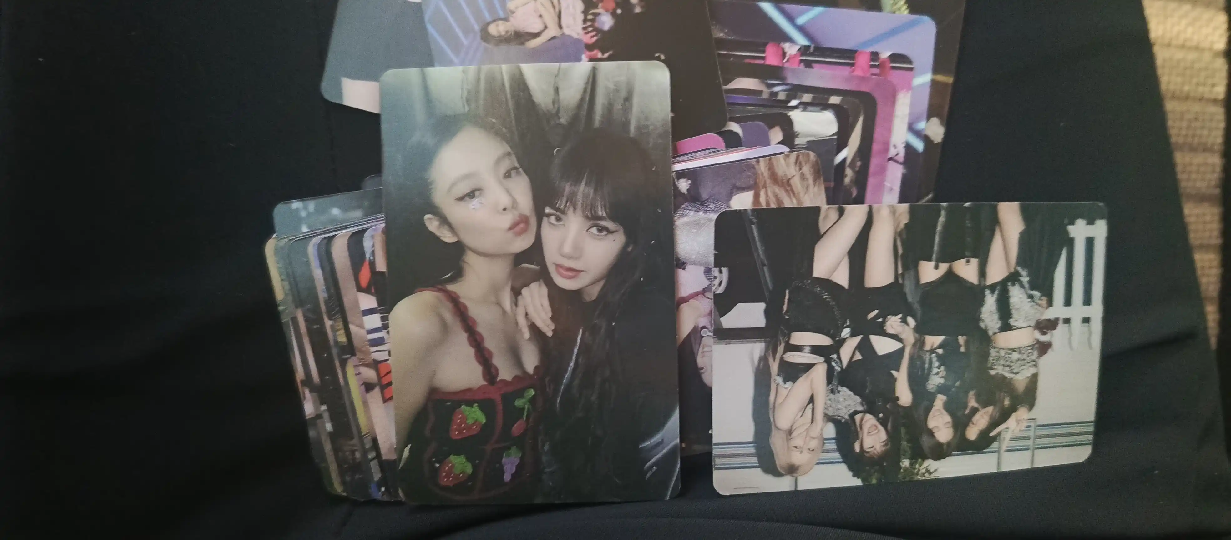 K-Pop BlackPink Lomo kartalari, 20 dan ortiq turlari, 55 dona