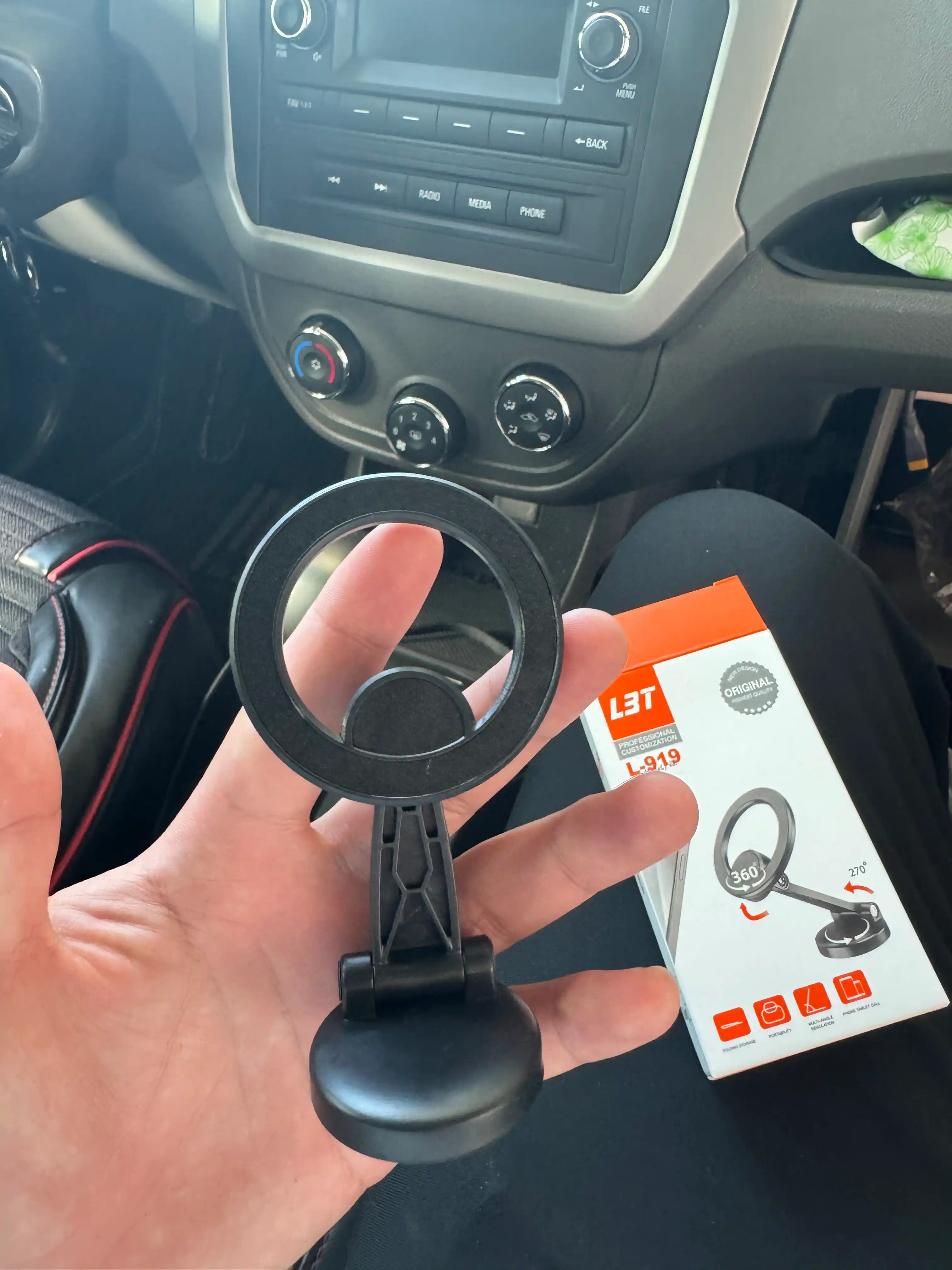 360° aylanuvchi avtomobil uchun telefon ushlagich – magnitli, qora