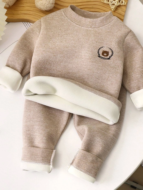 Issiq bolalar uy kiyimi, uyqu uchun pijama, issiq komplekt kiyim
