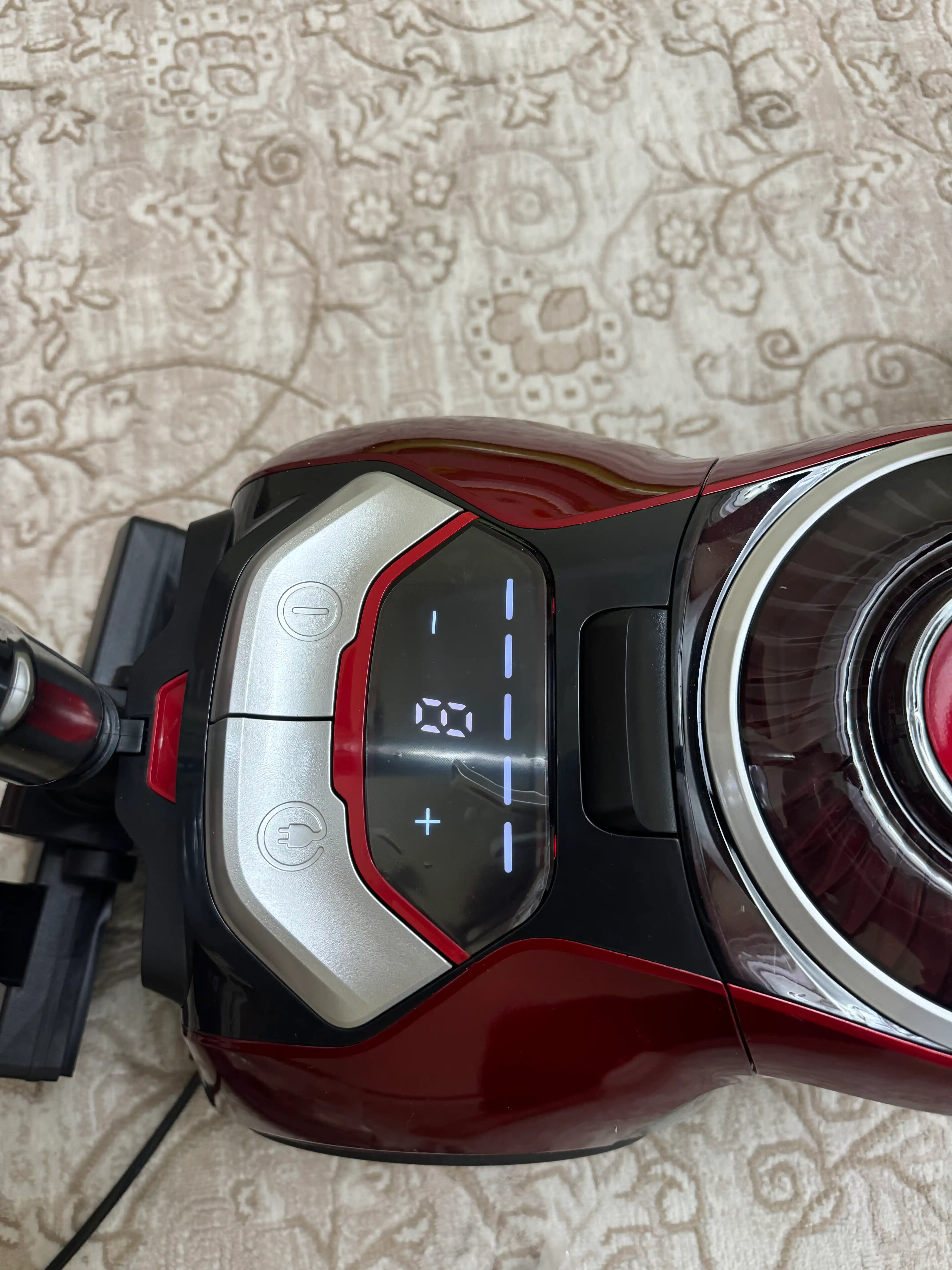 Пылесос LG мощный 3600W, инновационный циклонный, телескопической трубой, HEPA фильтр