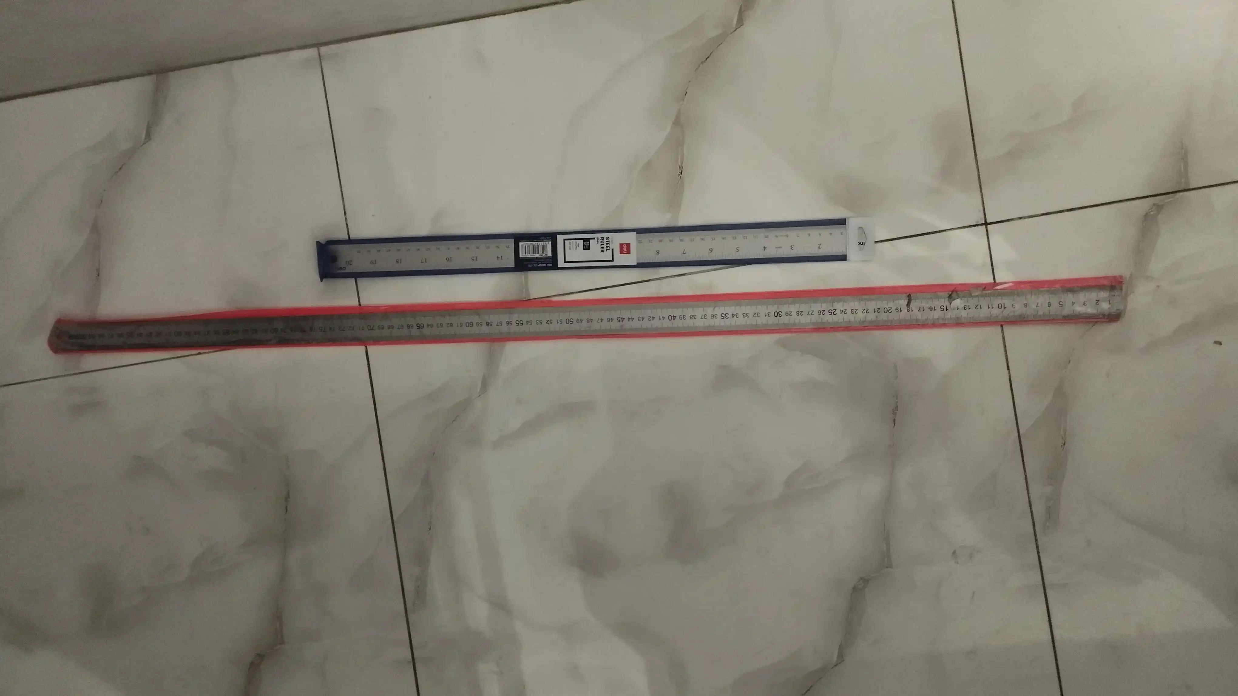 Линейка Deli  8464, 50 см