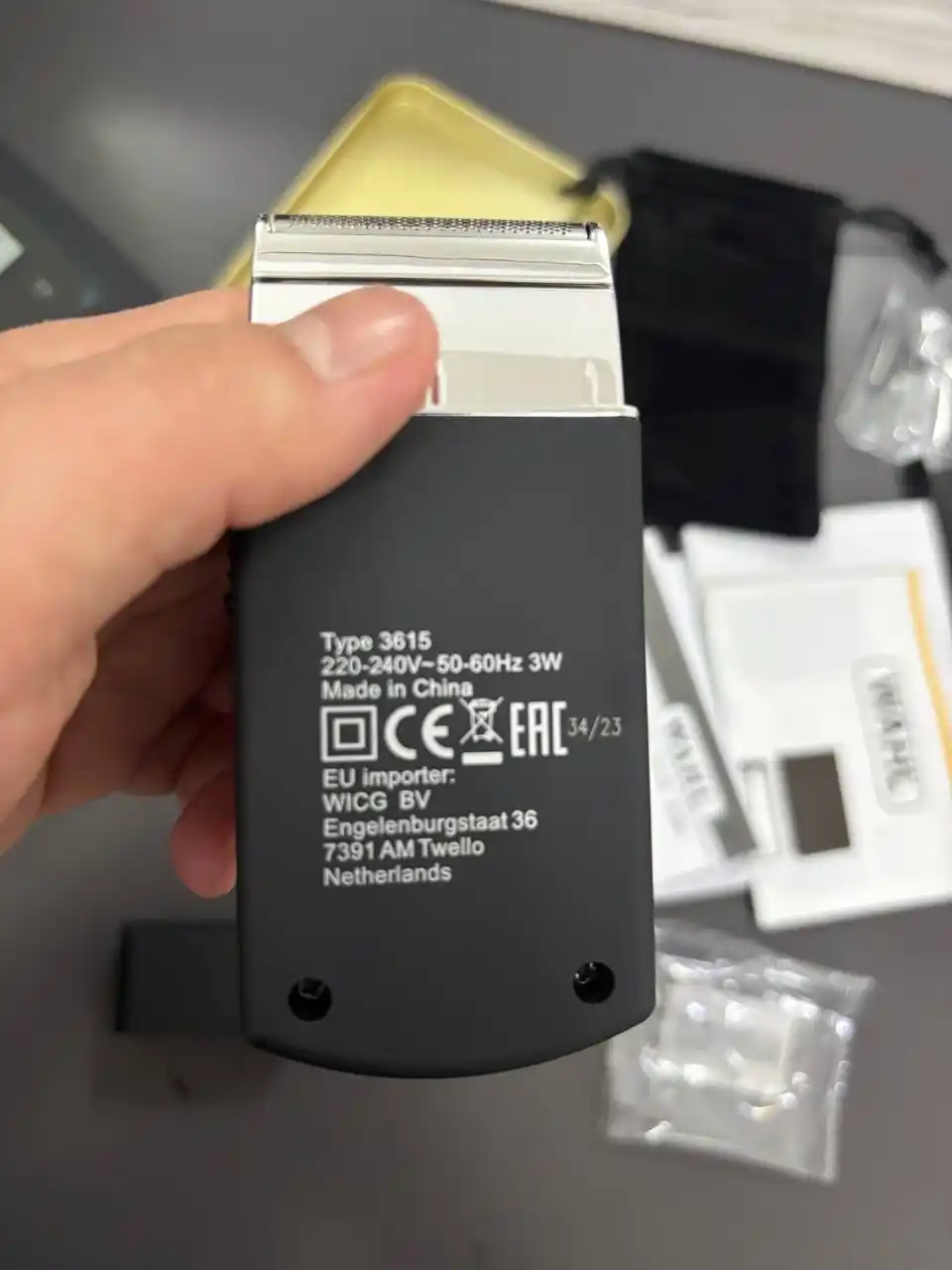Электробритва Wahl Mobile Shaver 3615, сеточная, сухое бритье, питание автономное/от сети